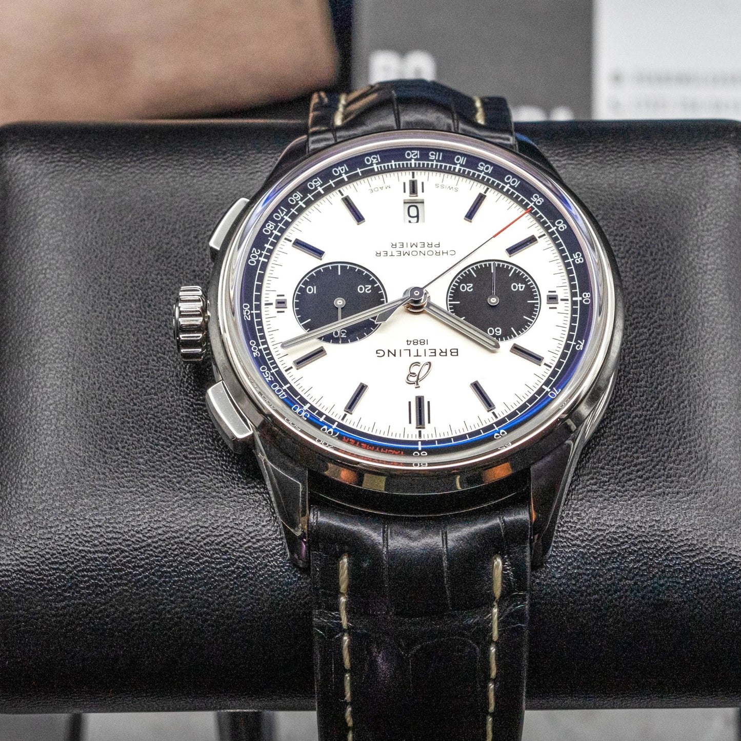 Breitling Premier B01 Chronograph 42 AB0118221G1P1