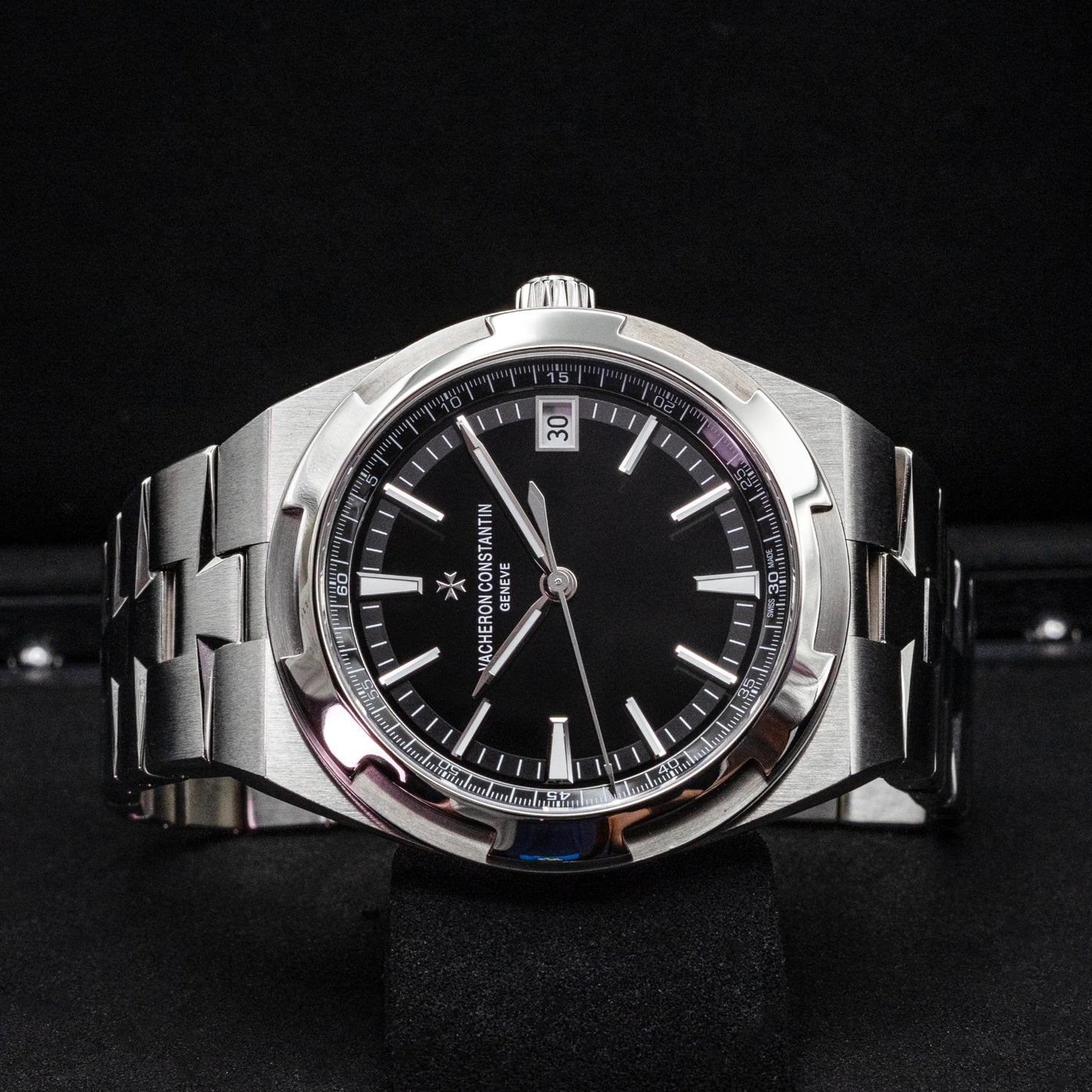 Vacheron Constantin Overseas 4500V/110A-B483 41mm Steel Black Box Papers 2022