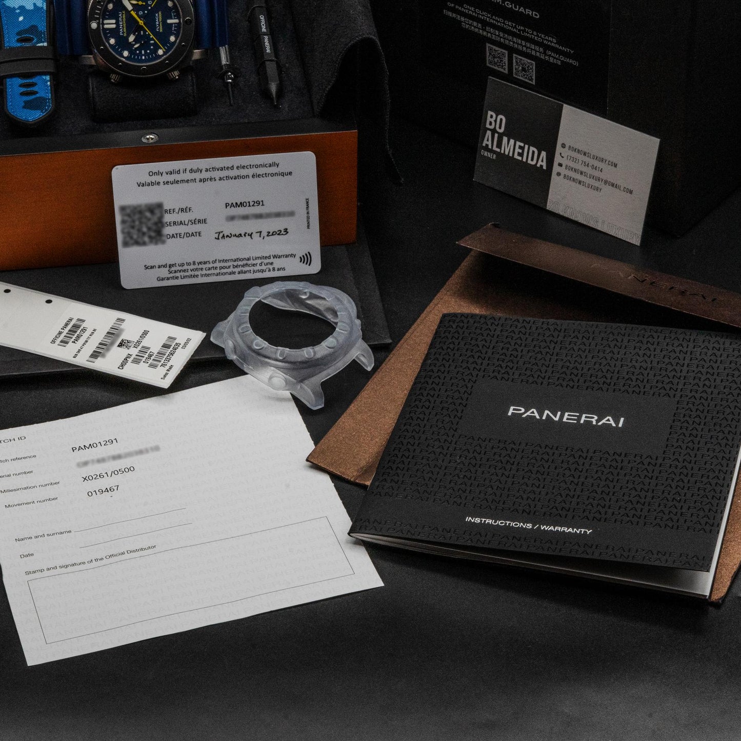 Panerai Submersible Chrono Flyback Mike Horn PAM01291 47mm Titanium Box Papers 2023