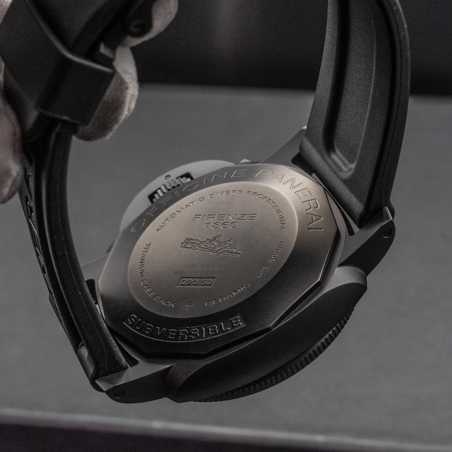 Panerai Luminor Submersible 1950 Left-Handed Ceramica PAM00607 47mm Box Papers