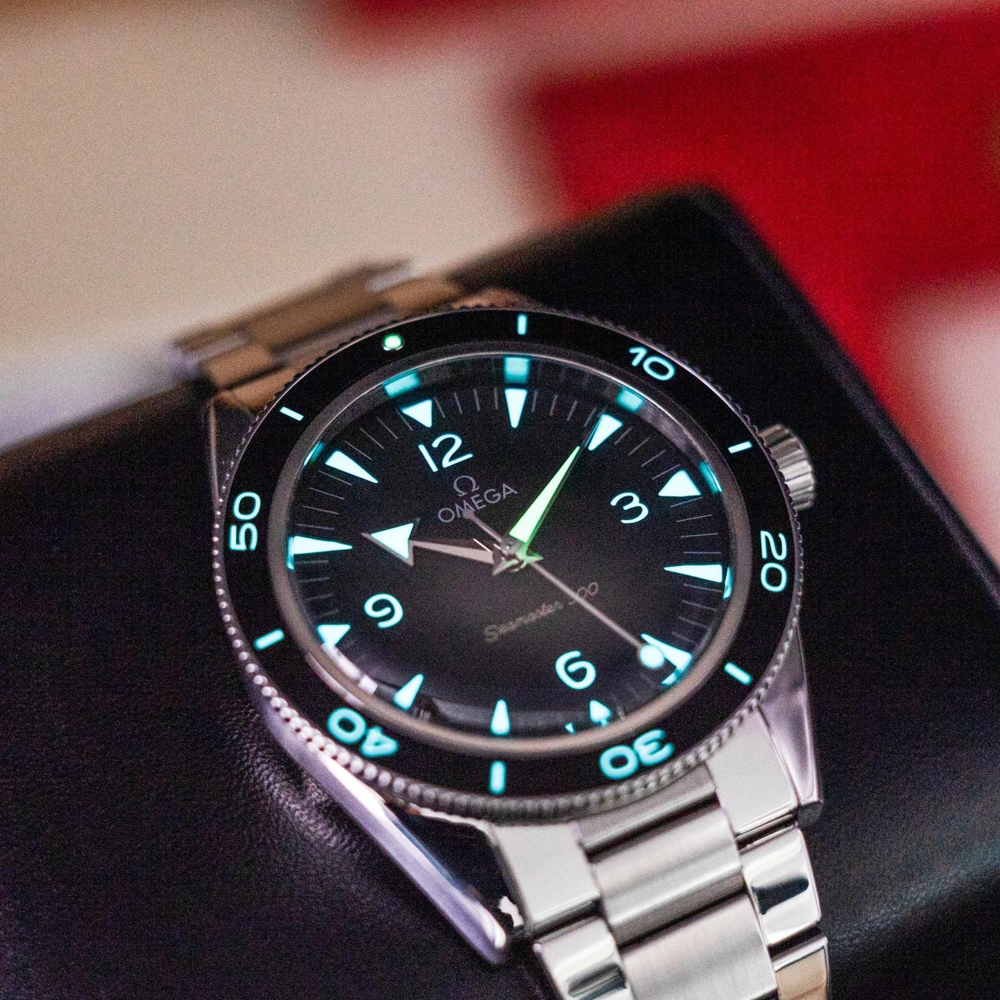 234.30.41.21.01.001 seamaster Lumes