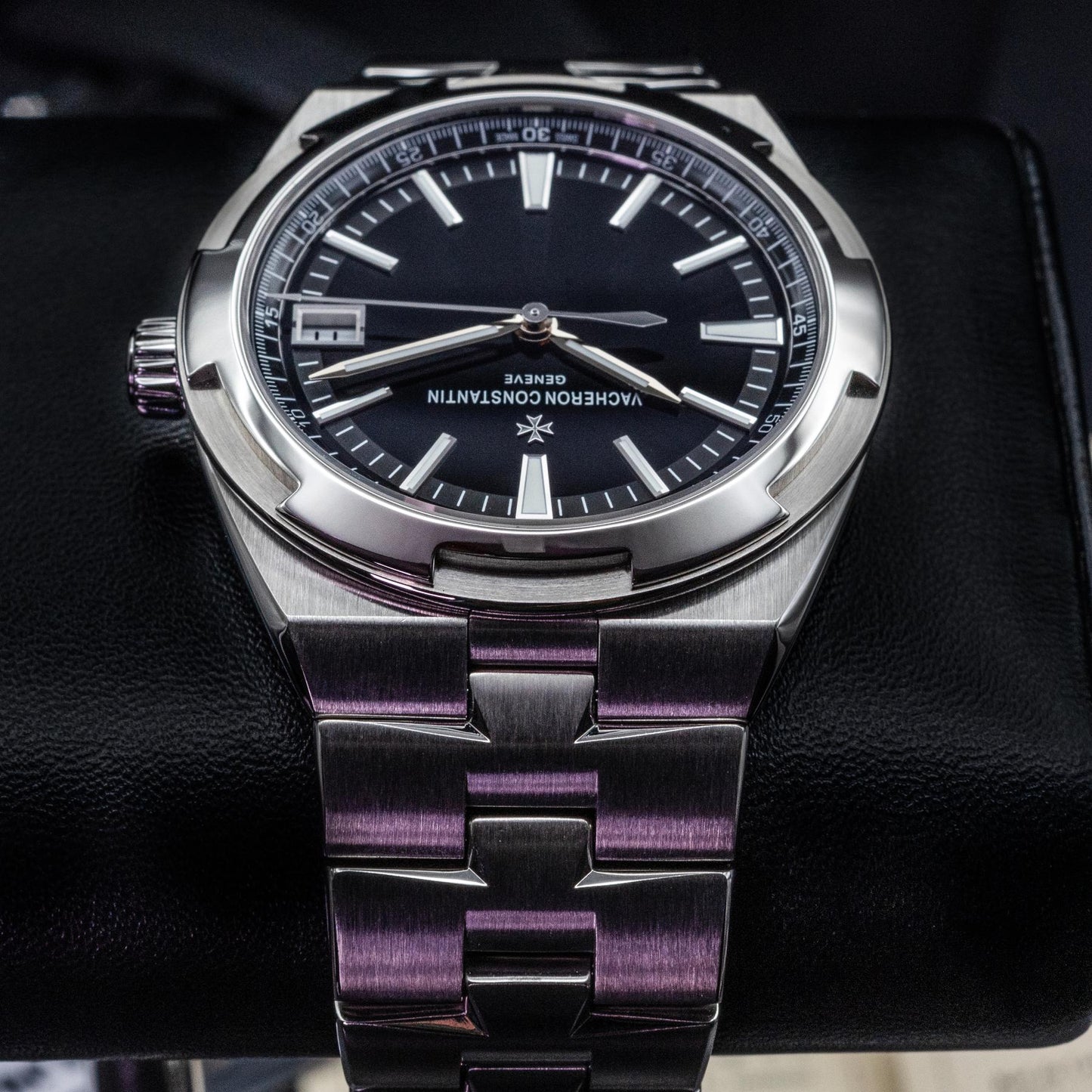 Vacheron Constantin Overseas 4500V/110A-B483 41mm Black Dial Box Papers 2021