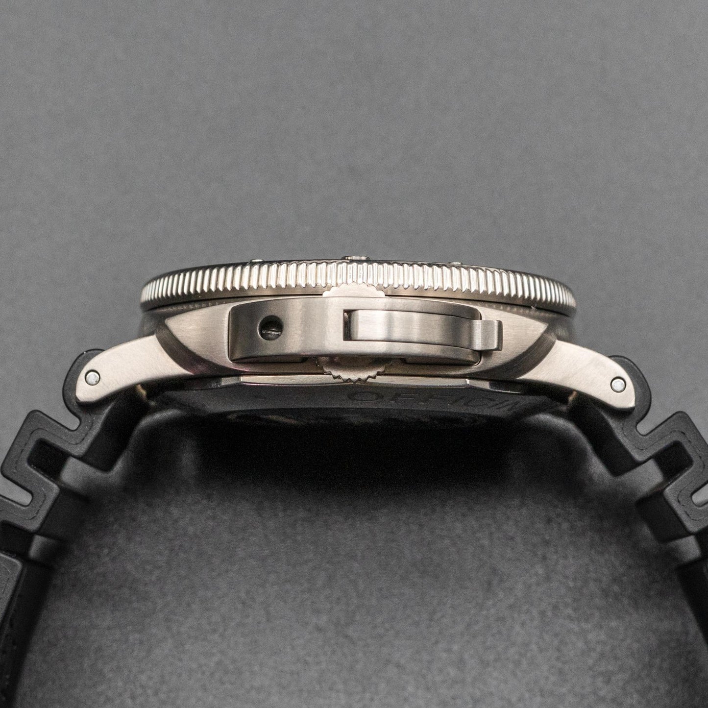 PAM01389 Luminor Submersible 1950 Amagnetic