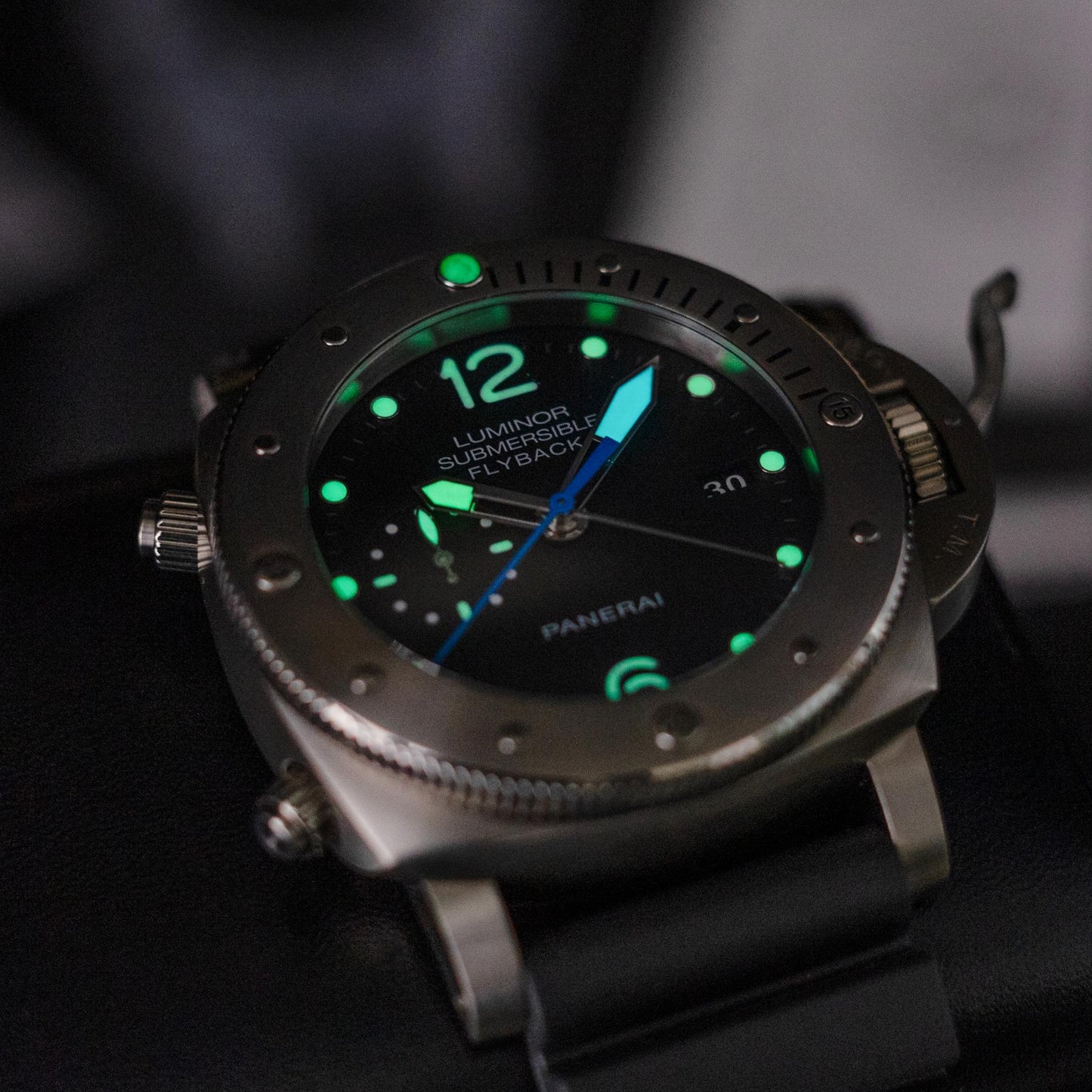 Panerai Luminor Submersible PAM00614 47mm Titanium Chrono Flyback 2016