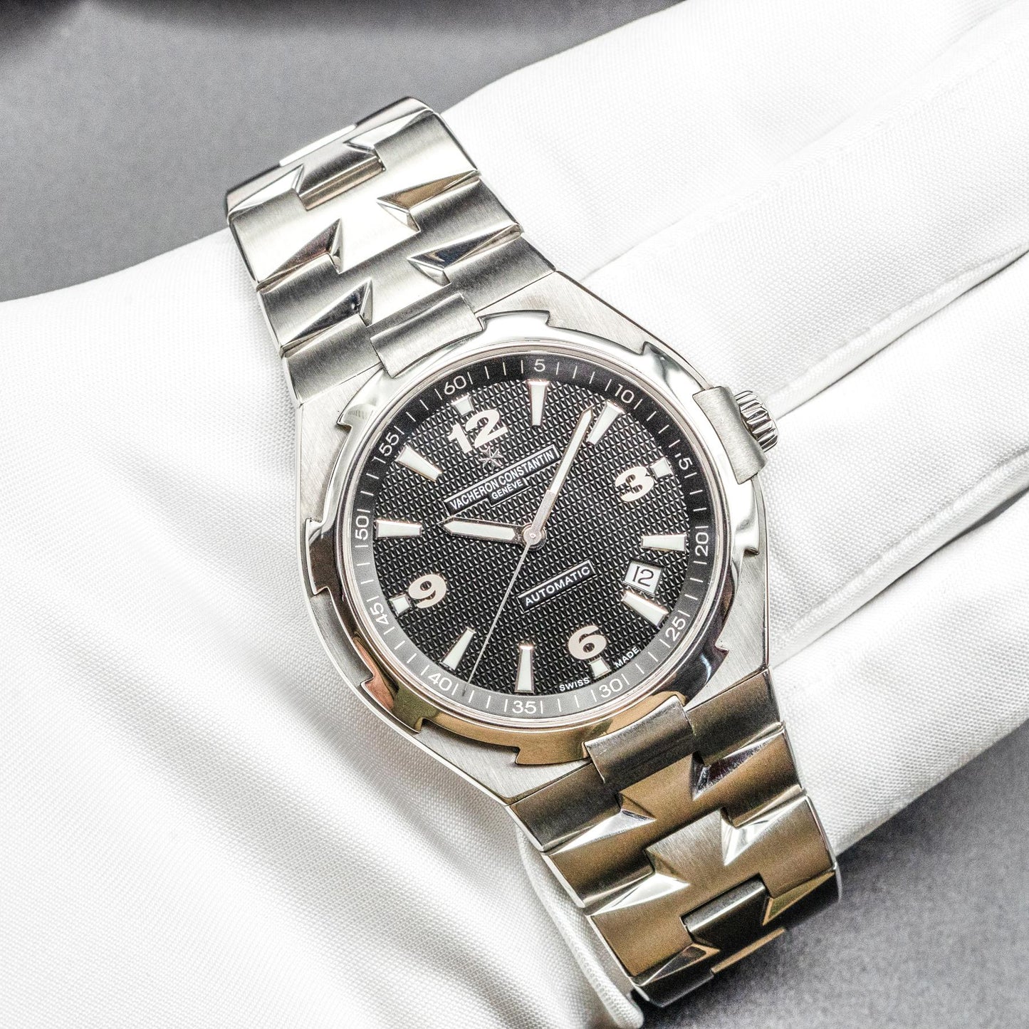 Vacheron Constantin Overseas 47040/B01A-9094