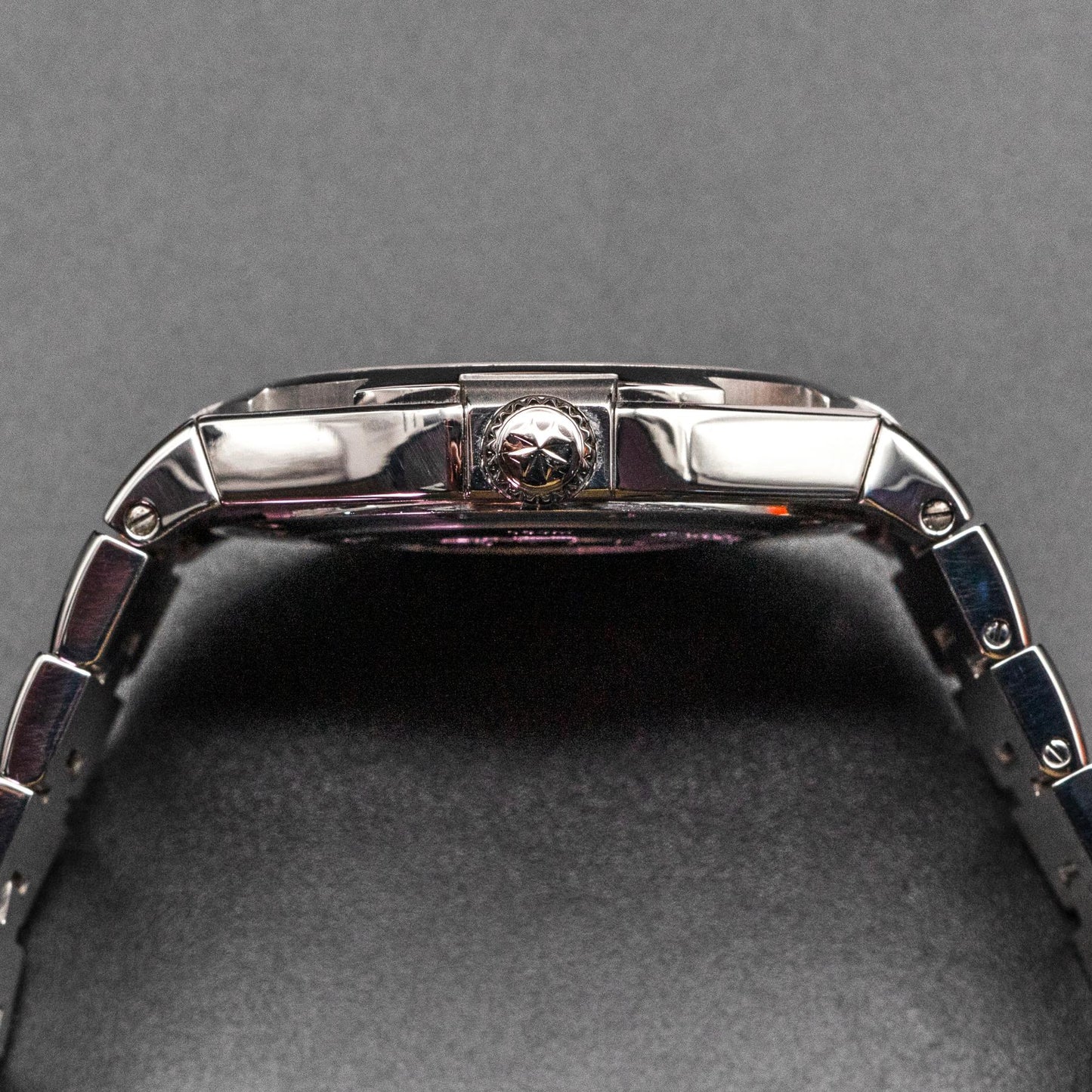 Vacheron Constantin Overseas 47040/B01A-9094 Lugs