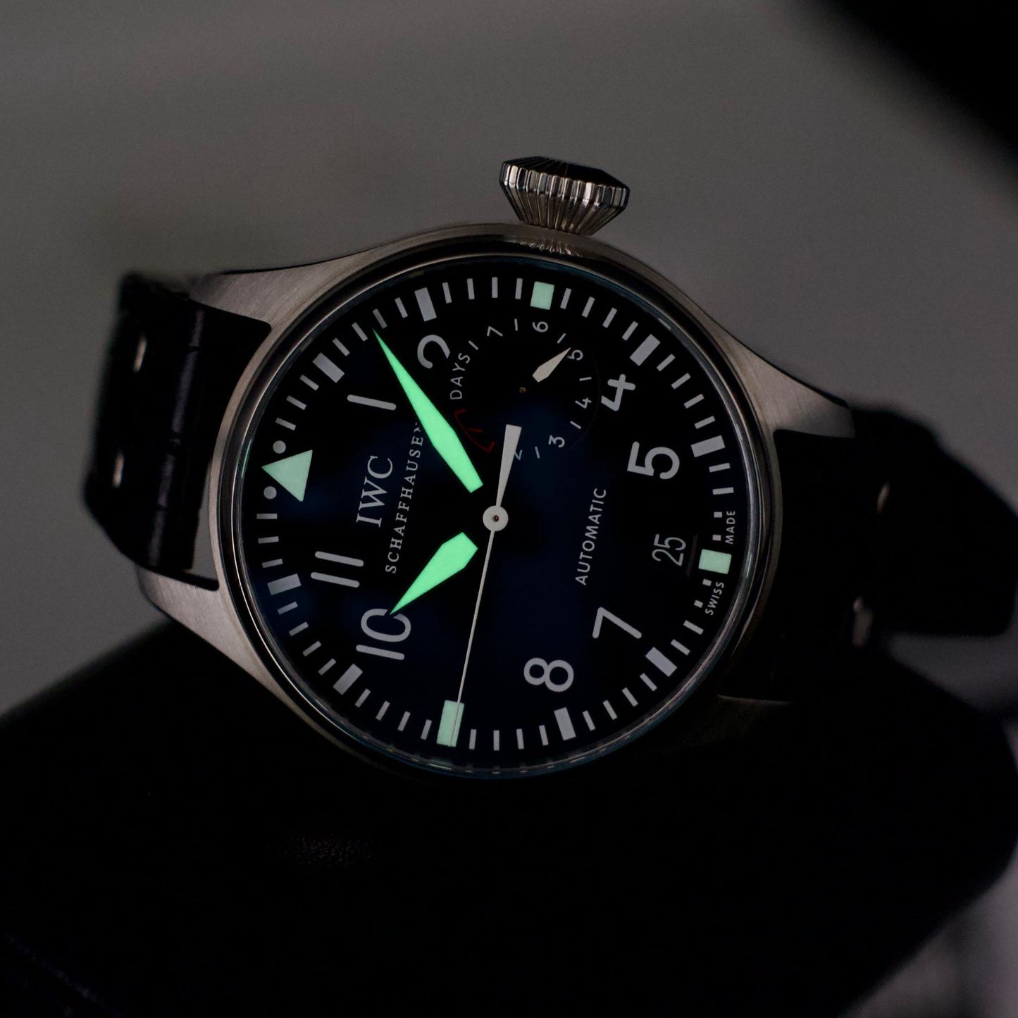 IWC Big Pilot 7-Day Power Reserve 46mm IW500401 Stainless Steel Box Papers