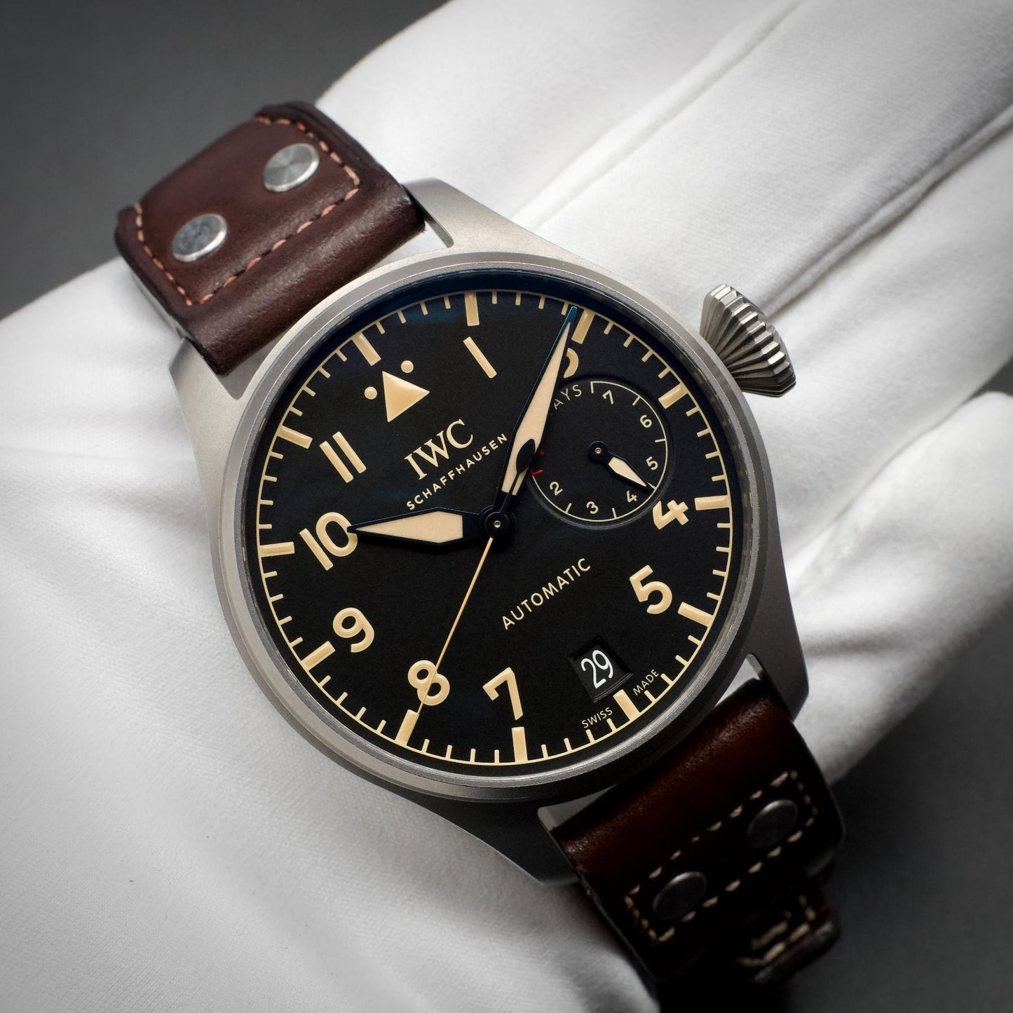 IWC Big Pilot Heritage IW501004 46mm Titanium 7 Day Power Reserve Full Set