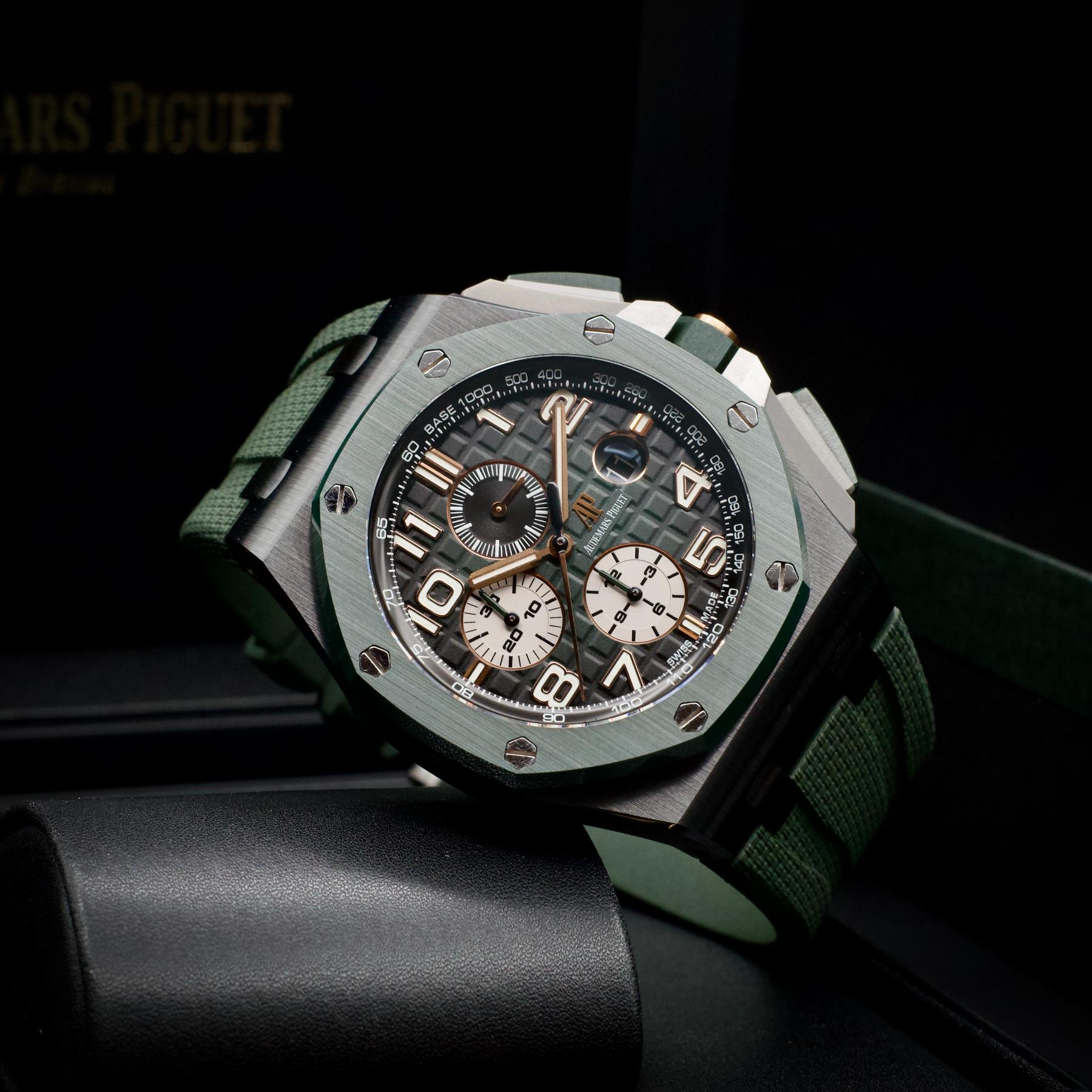 Audemars Piguet Royal Oak Offshore Chronograph 44mm Ceramic Green Dial 26405CE