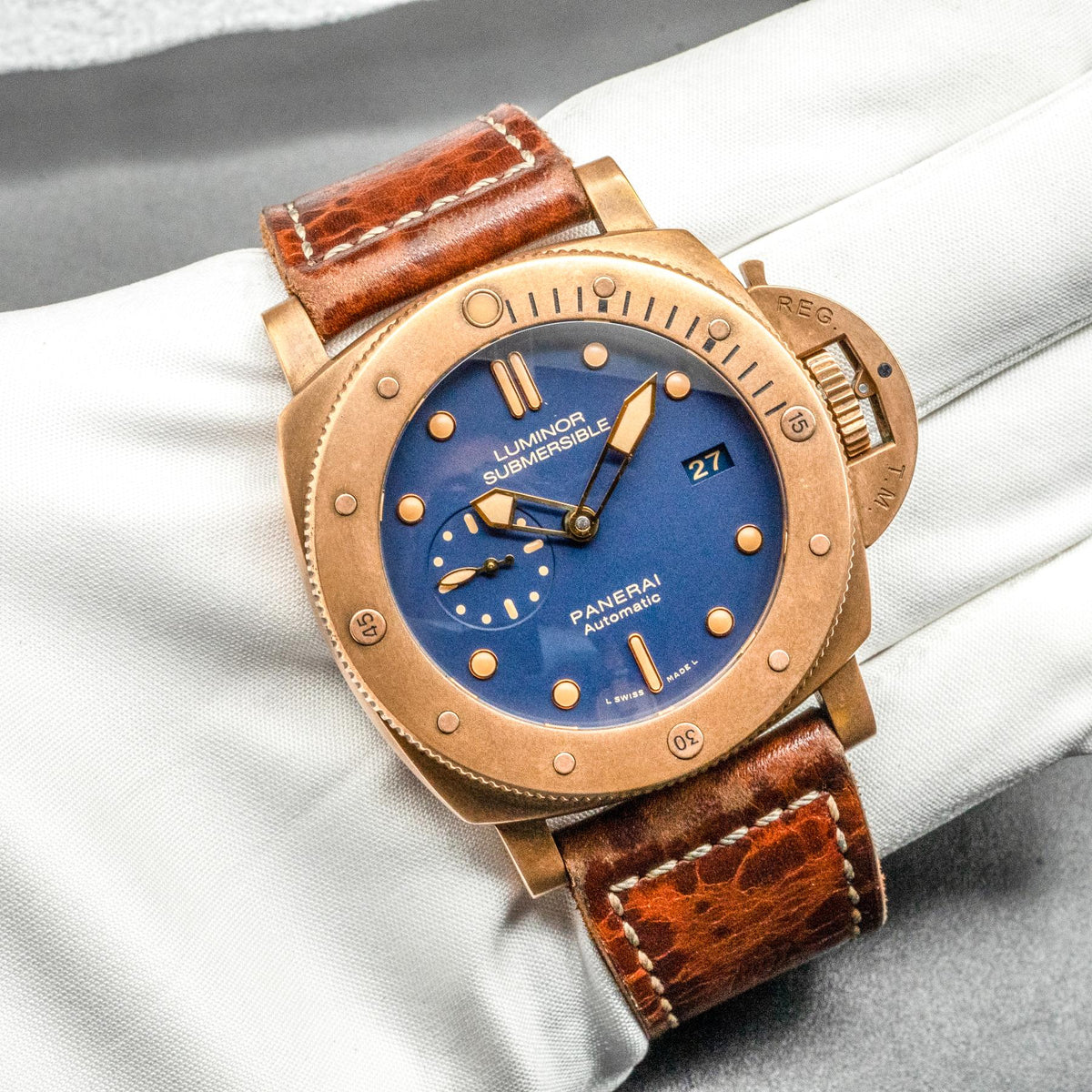 Panerai Luminor Submersible 1950 Bronzo PAM00671 47mm Blue Dial Box Papers 2017
