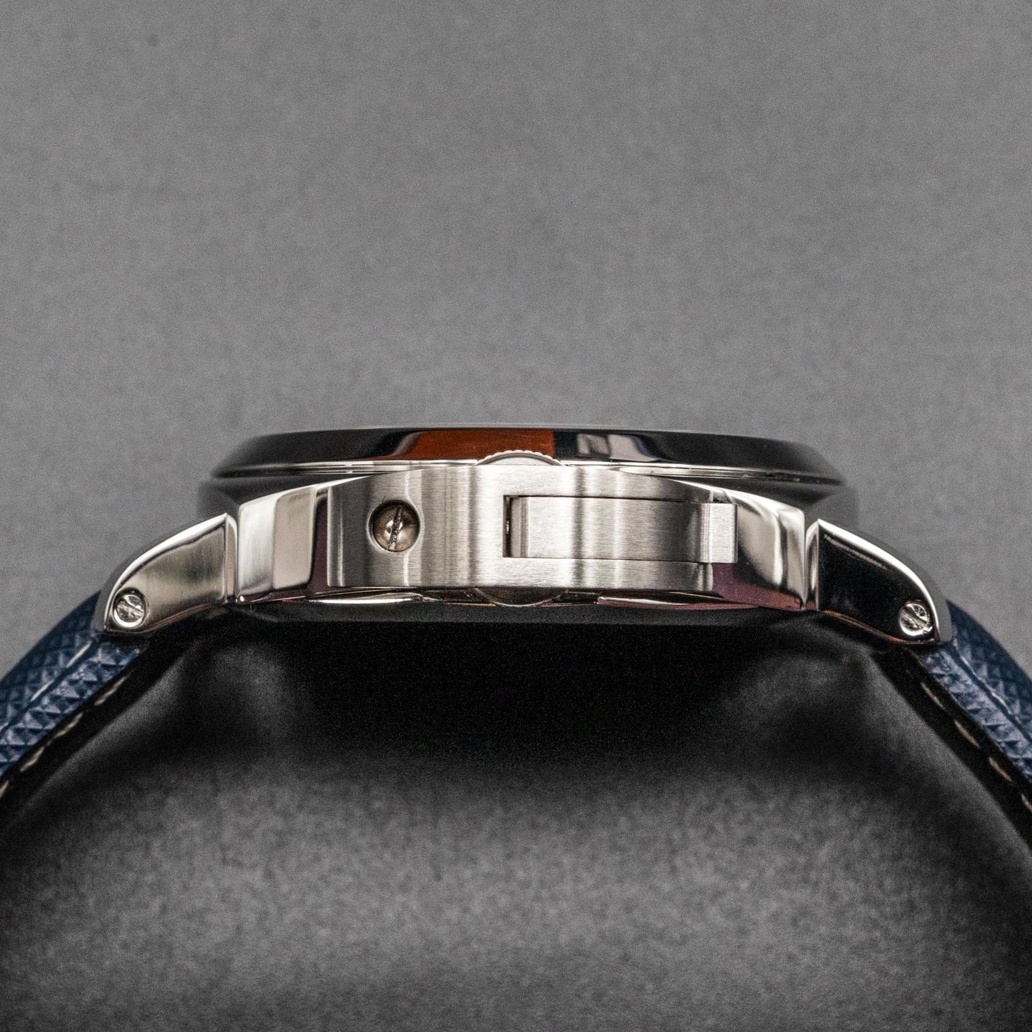 Panerai Luminor Blu Mare PAM01085 44mm Steel Blue Dial Box Papers 2021