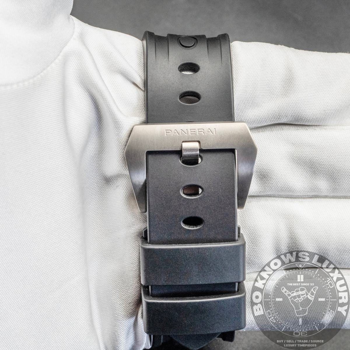 Panerai Luminor Base Titanio PAM00176 44mm Titanium Black Dial Box Papers 2015