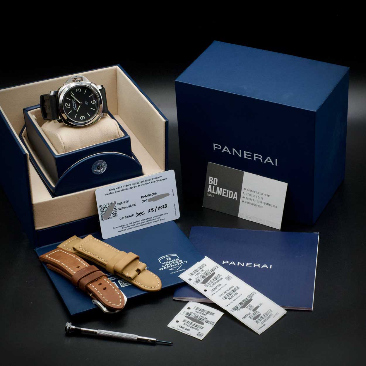 Panerai Luminor Base Logo Black Dial 44 mm Steel Box Papers Manual Wind PAM01086
