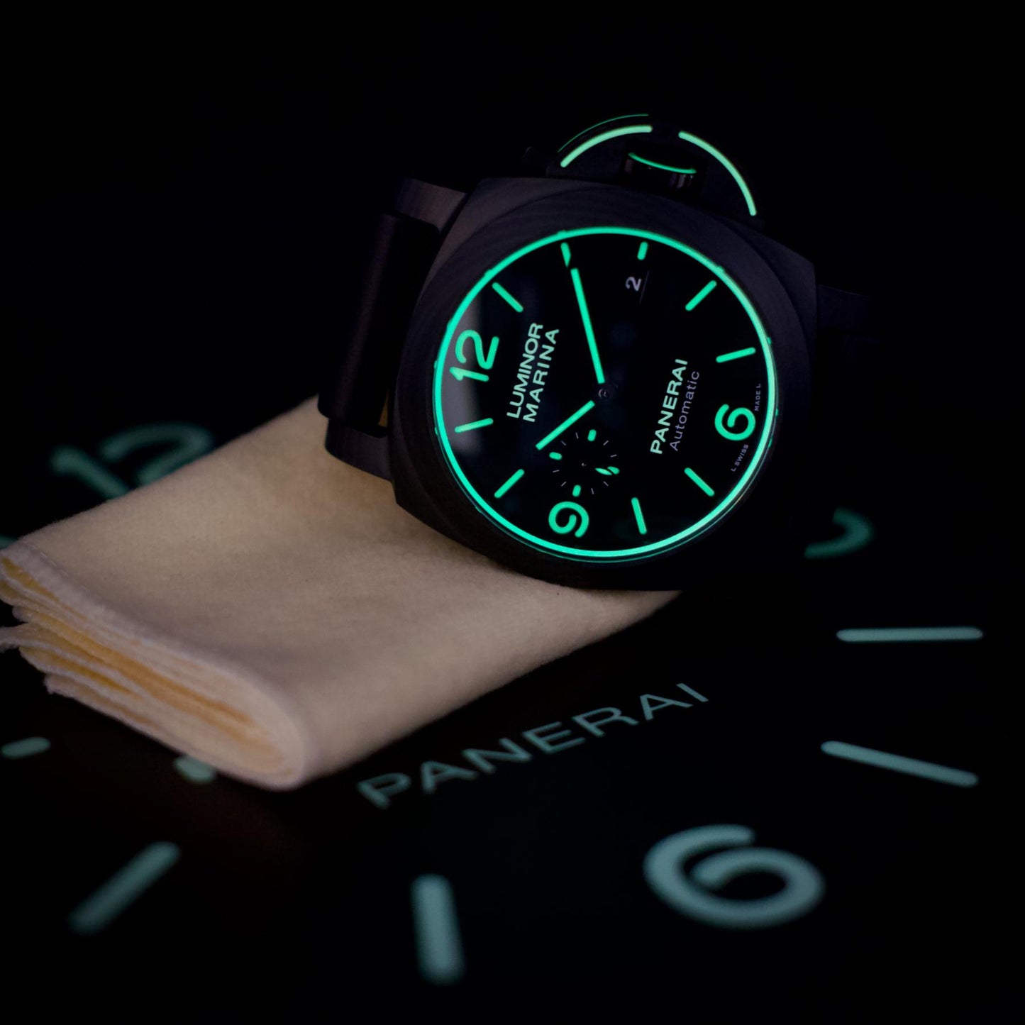 Panerai Luminor Marina Carbotech 44mm Limited 270 Pam01118 70 Year Warranty