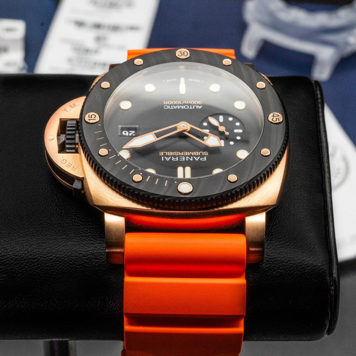 Panerai Submersible PAM02070 44mm Goldtech OroCarbo Black Dial Box Papers 2025