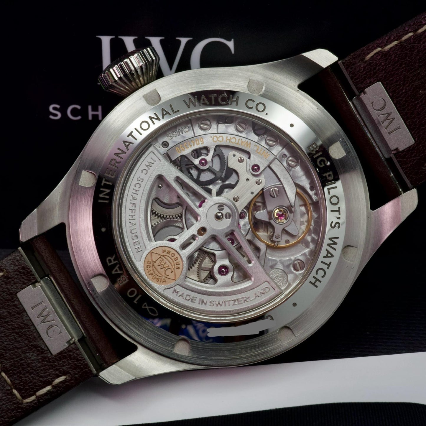 IW329301 movement
