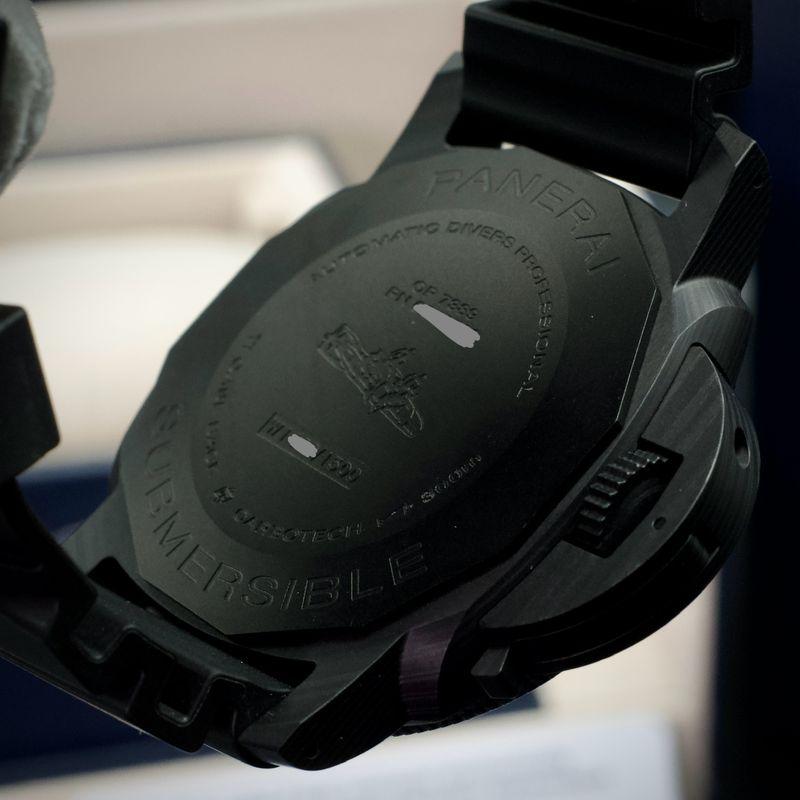 Panerai PAM02616 Submersible Carbotech 47mm Black Dial 2024 Full Set