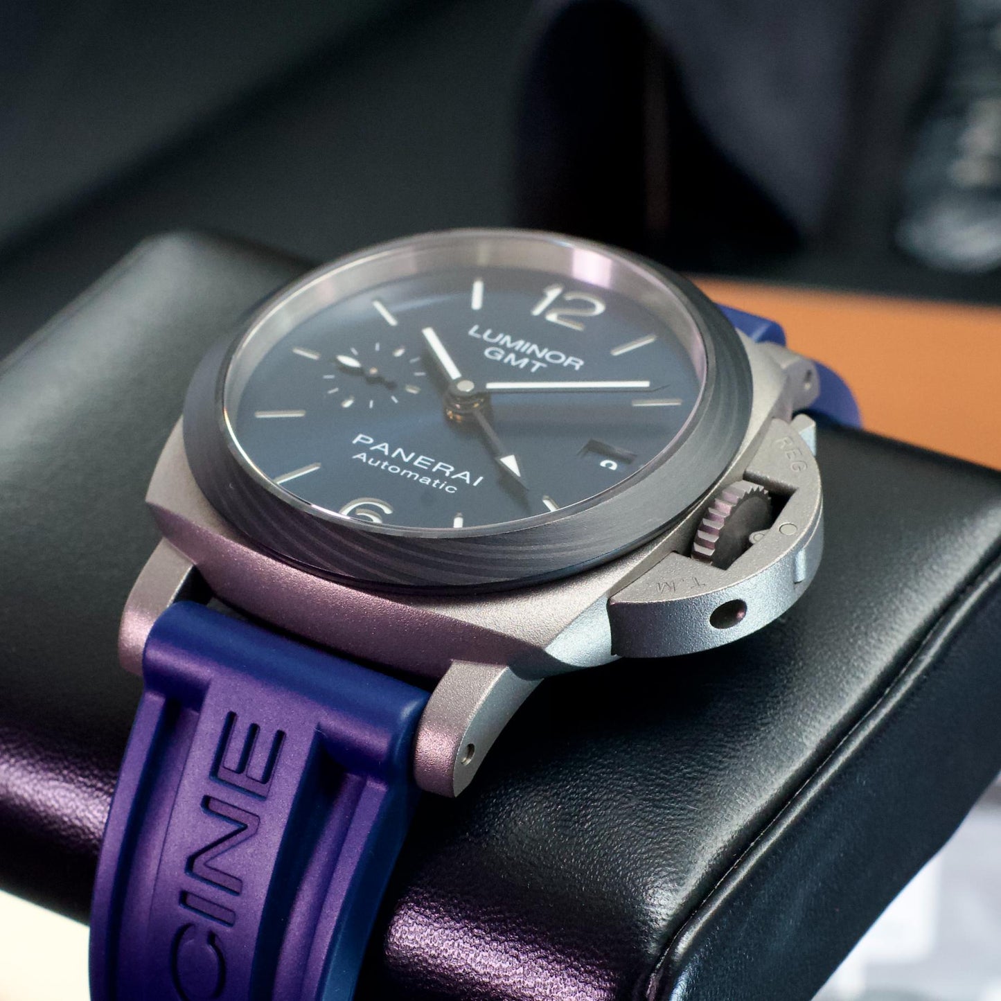 Panerai PAM01279 Luminor GMT Titanium Carbotech Bezel 42mm Box Papers
