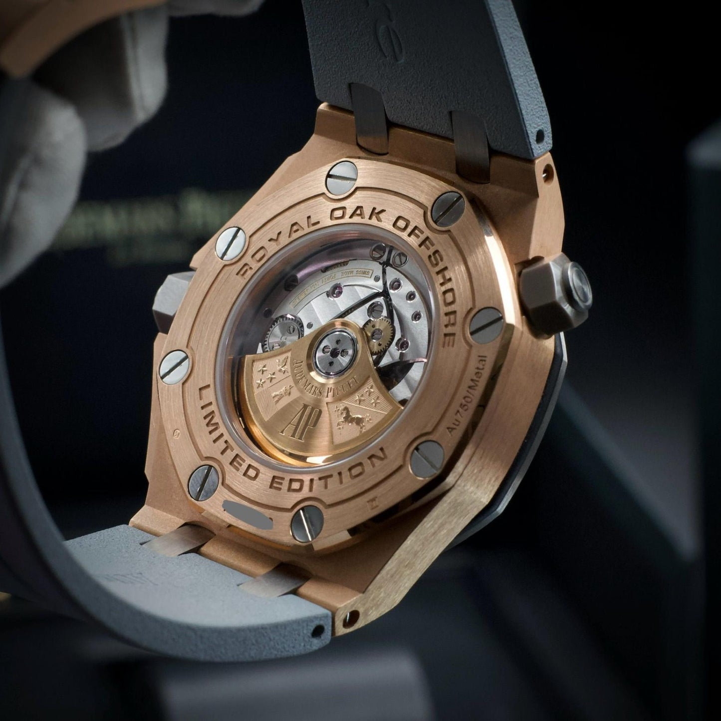 Audemars Piguet Royal Oak Offshore Diver Japan Diver 15711OI 42mm Rose Gold Grey Dial