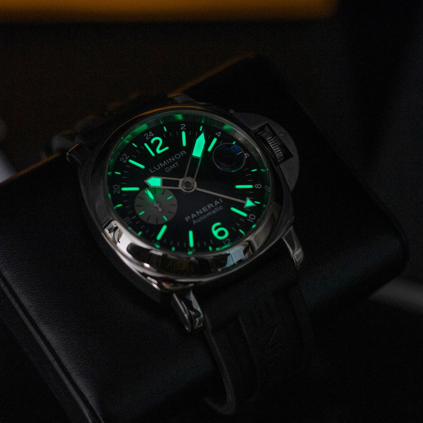 Panerai Luminor GMT PAM00088 44mm Black Dial Stainless Steel Box Papers 2014