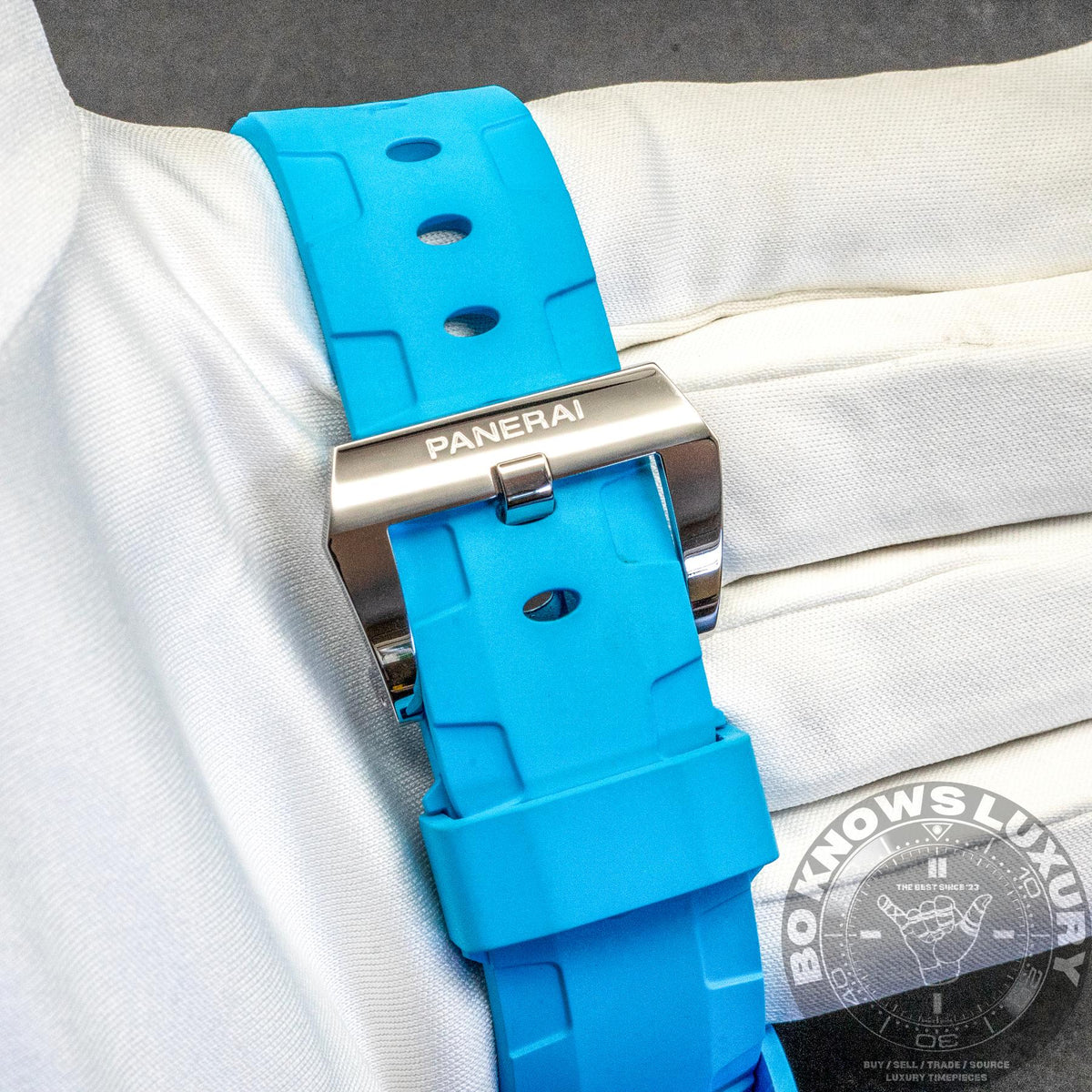Panerai Submersible QuarantaQuattro PAM01595 44mm Steel White Box Papers 2024