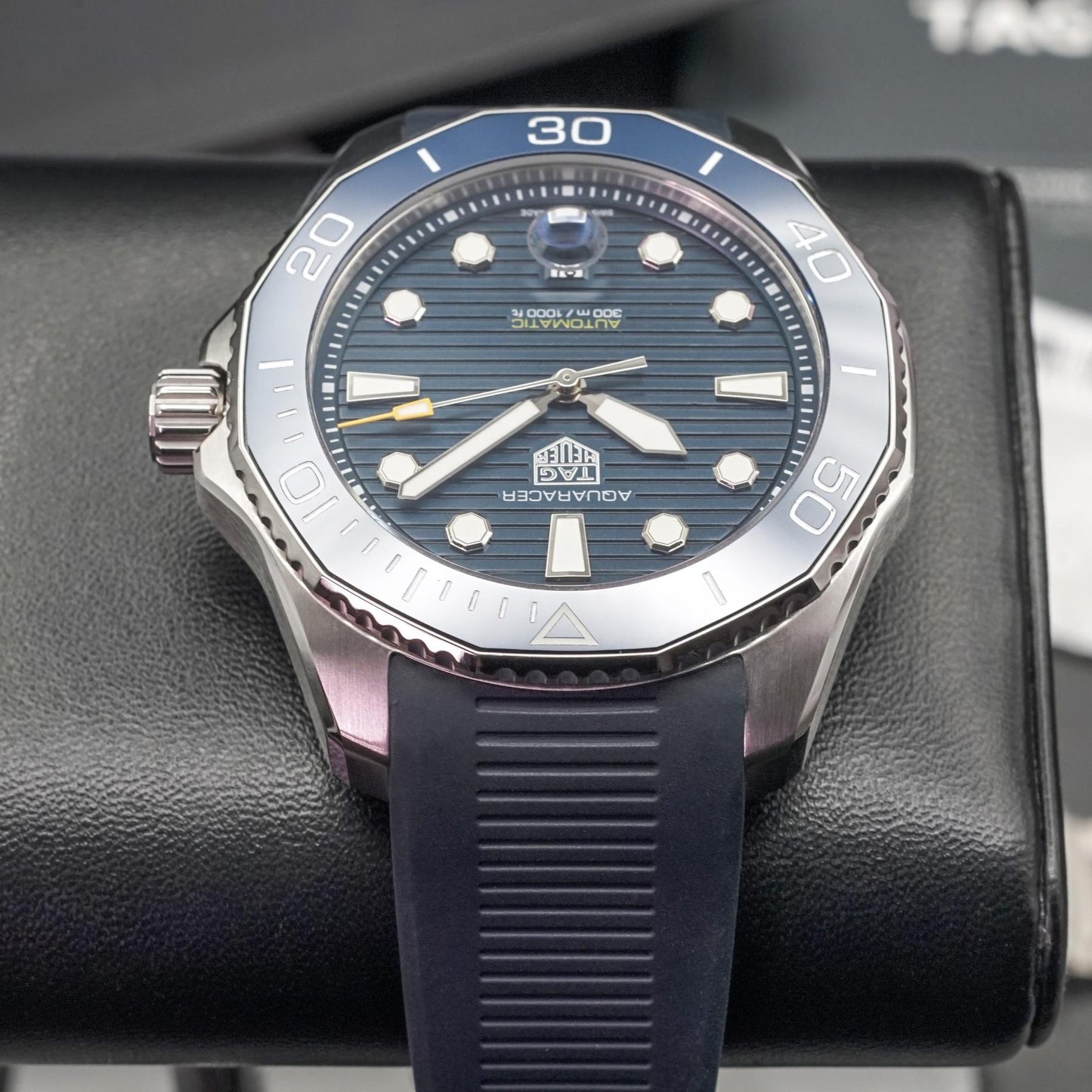 TAG Heuer Aquaracer Professional 300 43mm Blue Dial Steel Full Kit 2023