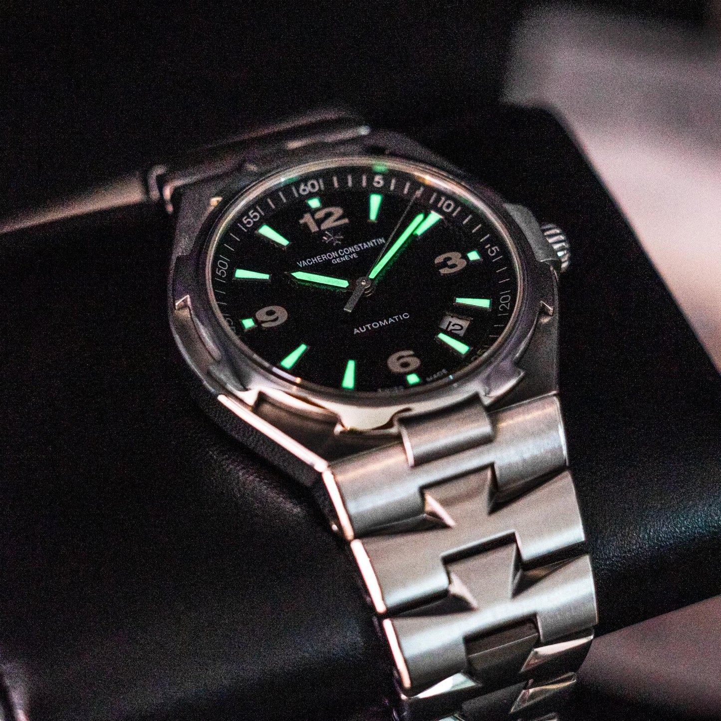 Vacheron Constantin Overseas 47040/B01A-9094 Lumes