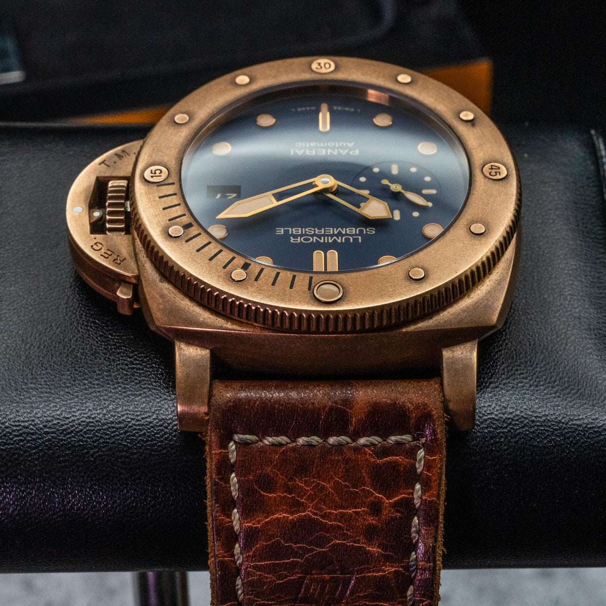 Panerai Luminor Submersible 1950 Bronzo PAM00671 47mm Blue Dial Box Papers 2017
