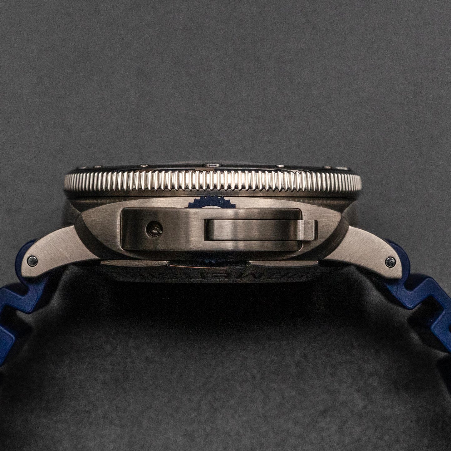 Panerai Submersible Flyback Chrono Mike Horn PAM01291 47mm Titanium Box Papers