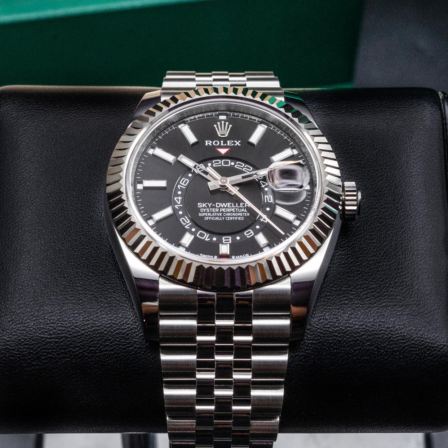 Rolex Sky-Dweller 336934 42mm White Rolesor Black Dial Jubilee Box Papers 2026