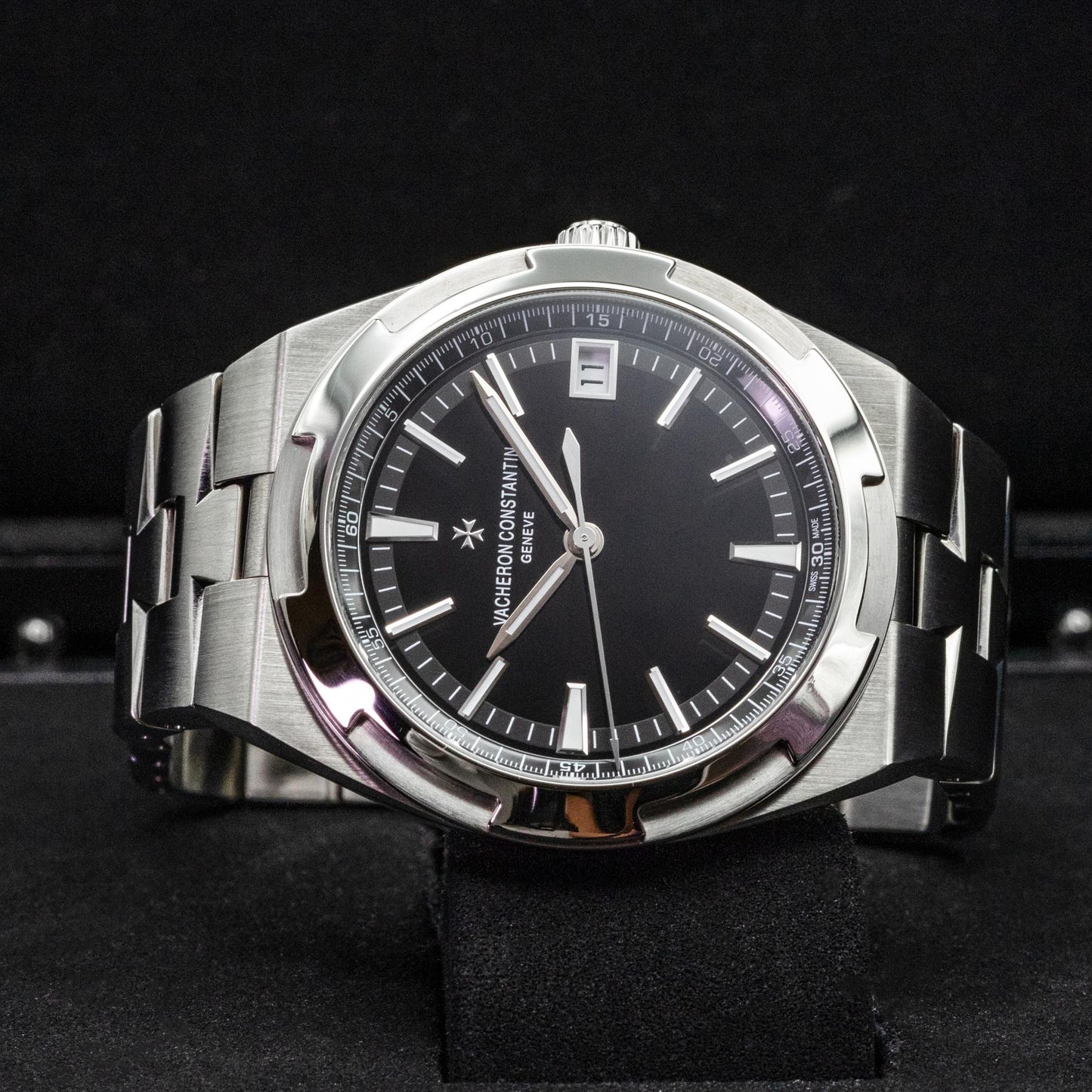 Vacheron Constantin Overseas 4500V/110A-B483 41mm Black Dial Box Papers 2021
