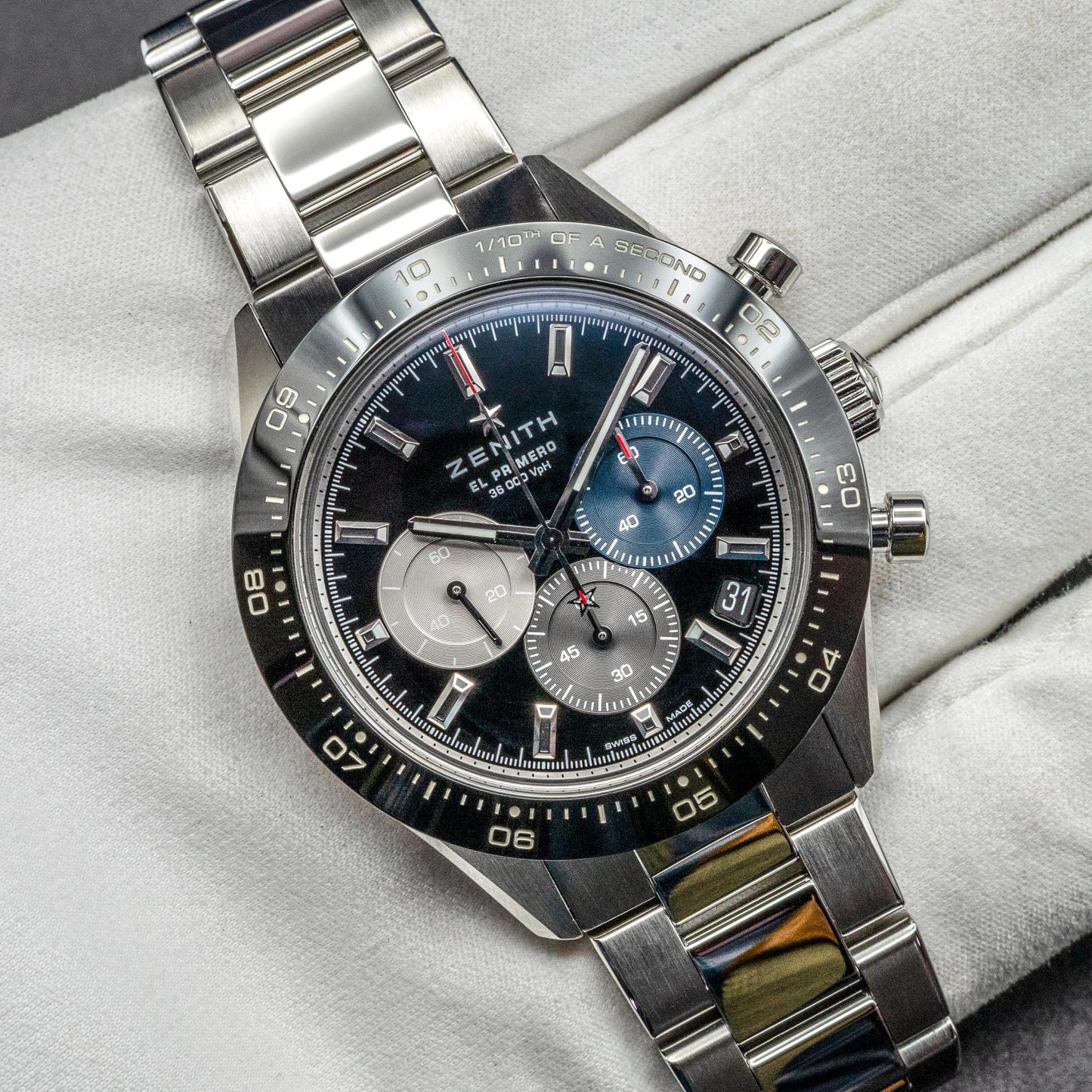 Zenith Chronomaster Sport 41mm El Primero Black Dial Box Papers 2021