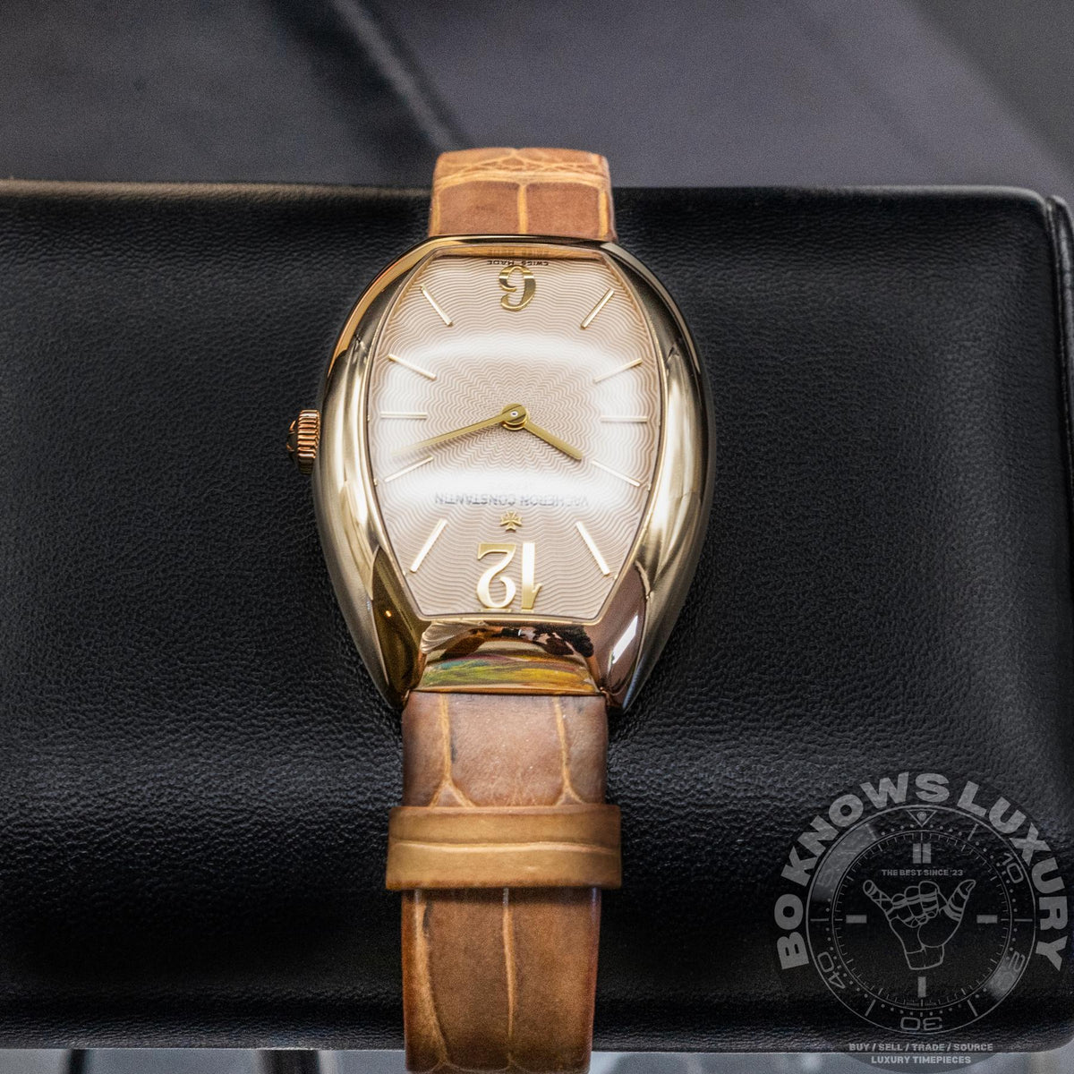 Vacheron Constantin Egerie 25040/000J 27.5mm 18K Yellow Gold Quartz Box Papers