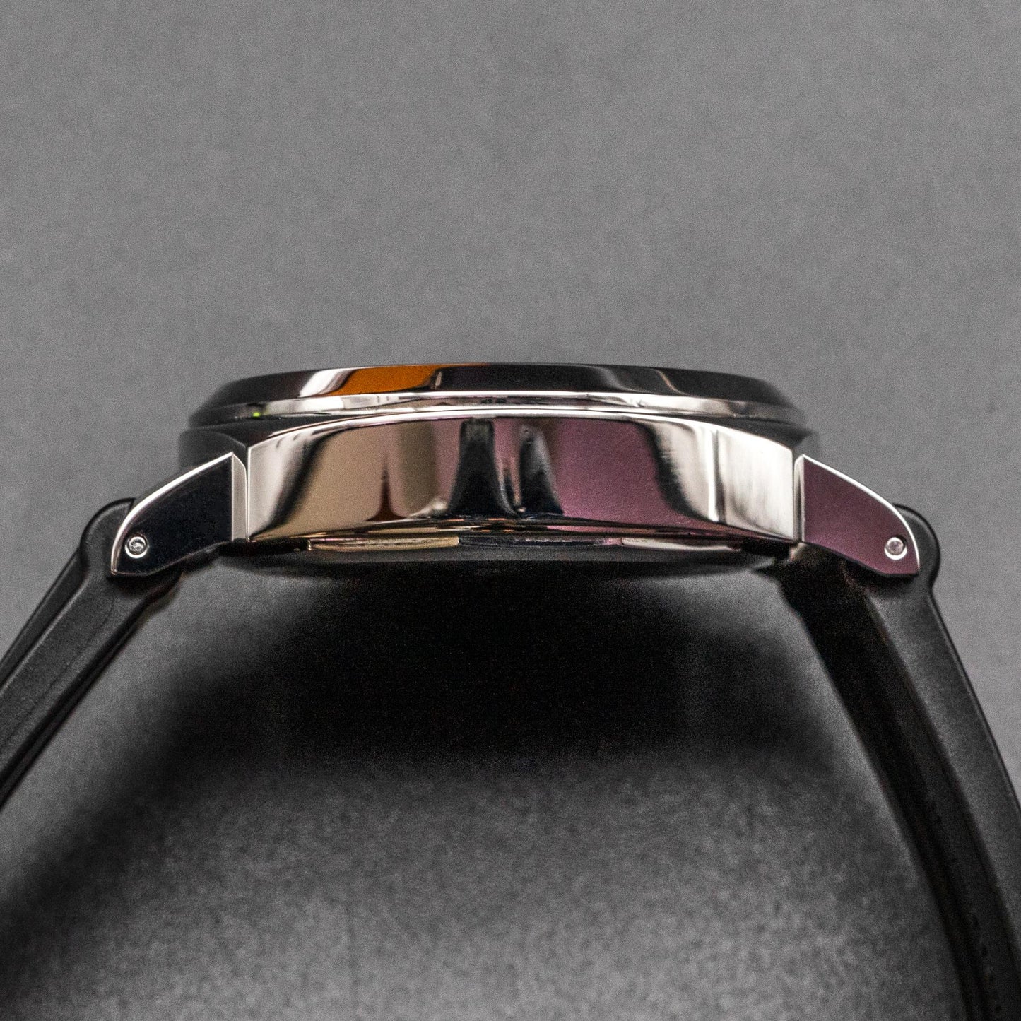 PAM00590 44mm Steel Side