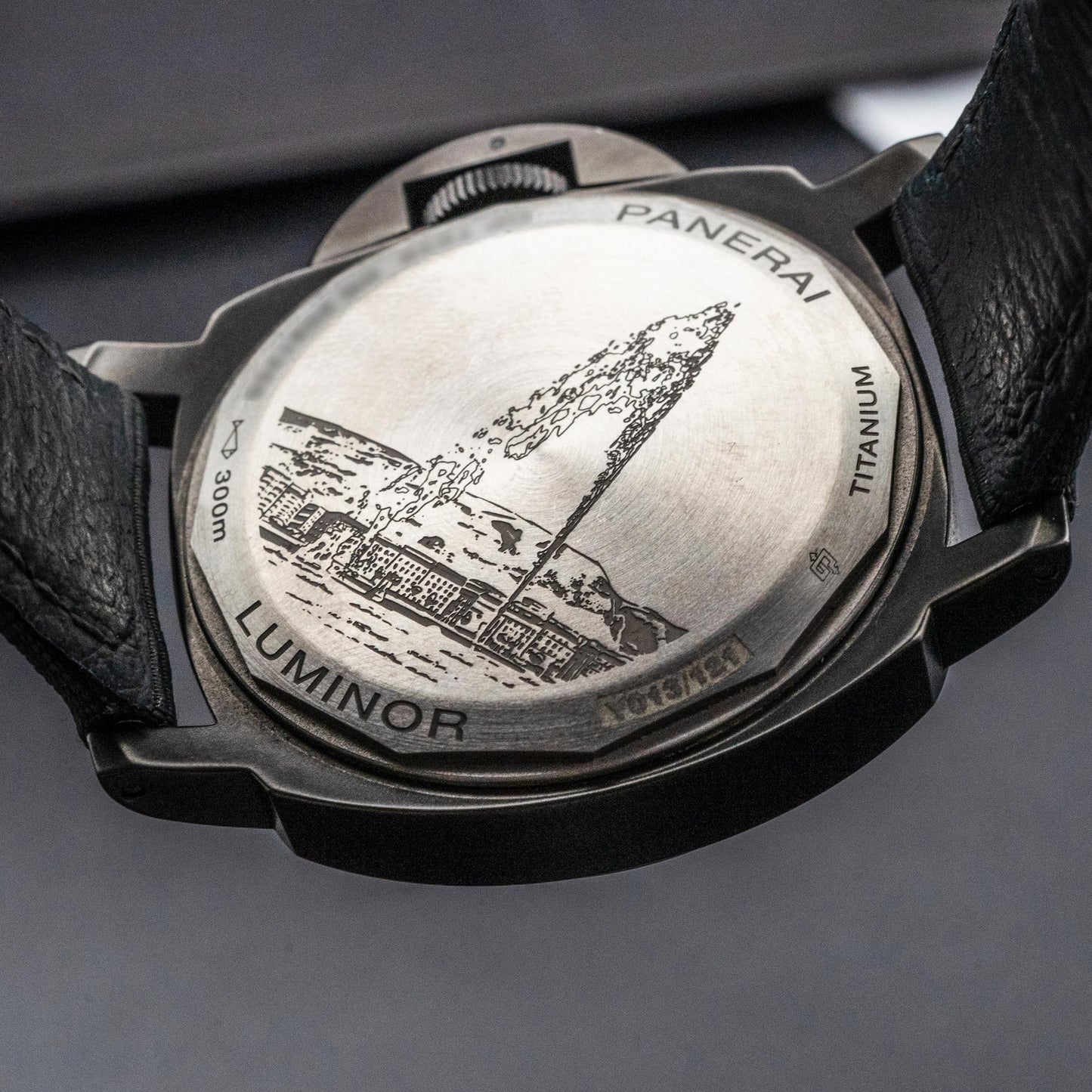 Panerai Luminor Base 8 Giorni Geneva Boutique PAM02121 Titanium LE 121