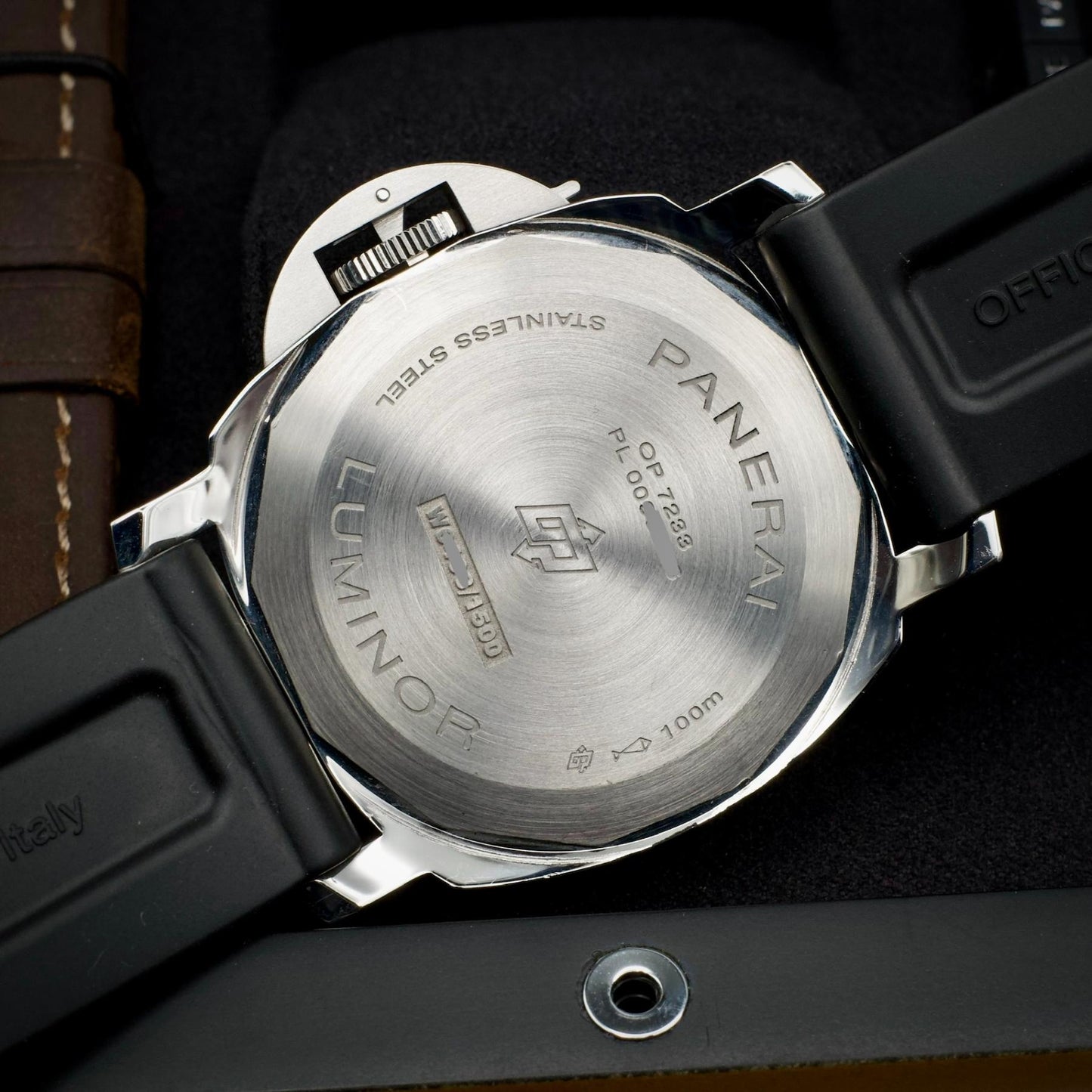 Panerai PAM01086 Luminor Base Logo 44mm Steel Black Dial 2020 Full Set