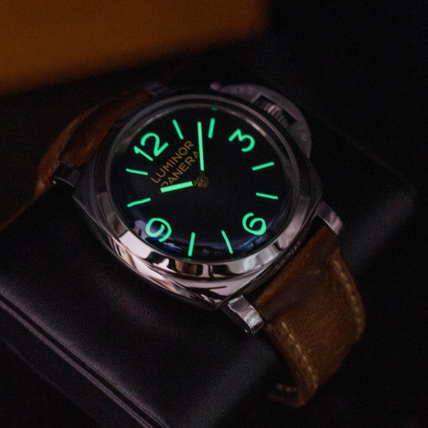 Panerai Luminor PAM00372 47mm Steel Black Dial Box Papers 2016