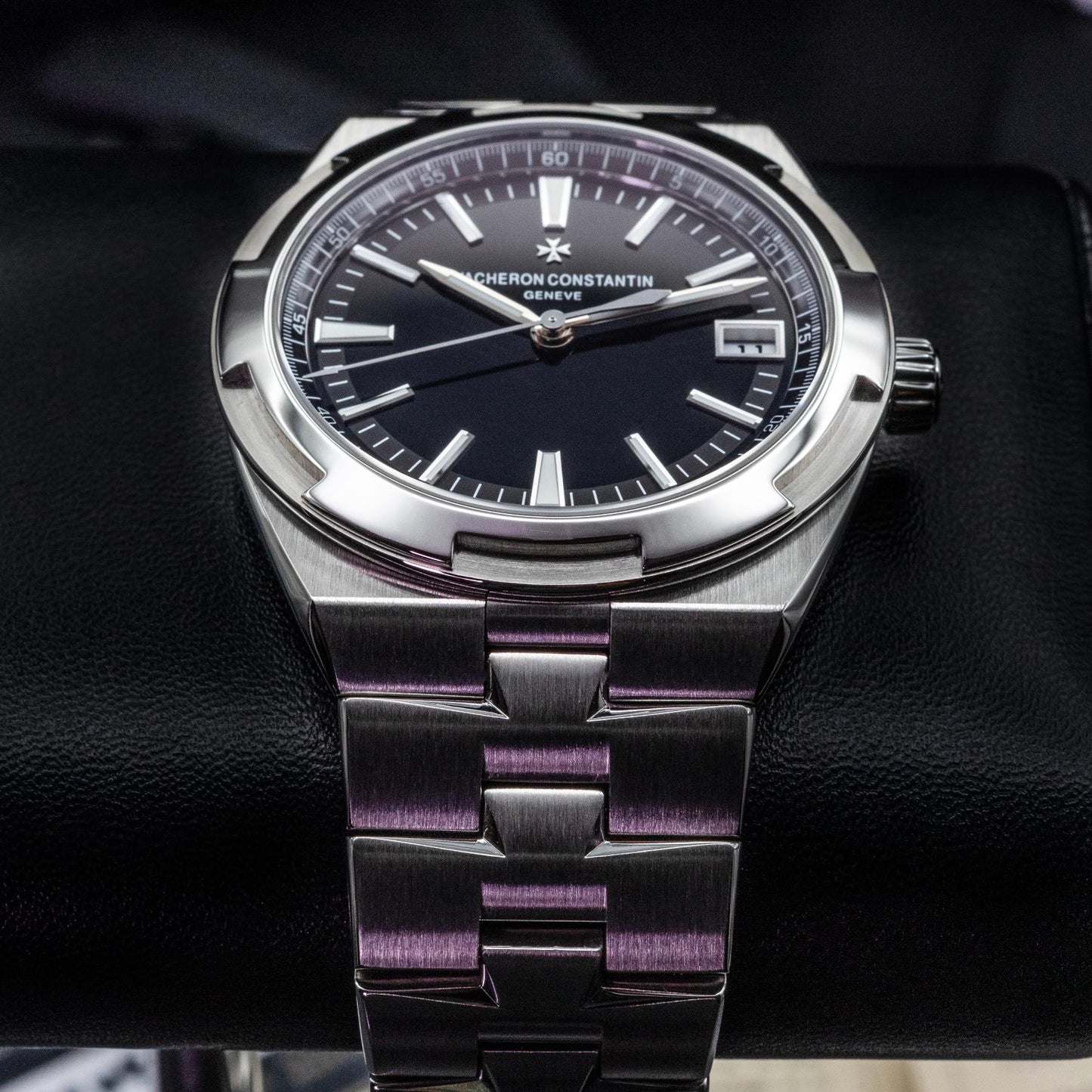 Vacheron Constantin Overseas 4500V/110A-B483 41mm Black Dial Box Papers 2021
