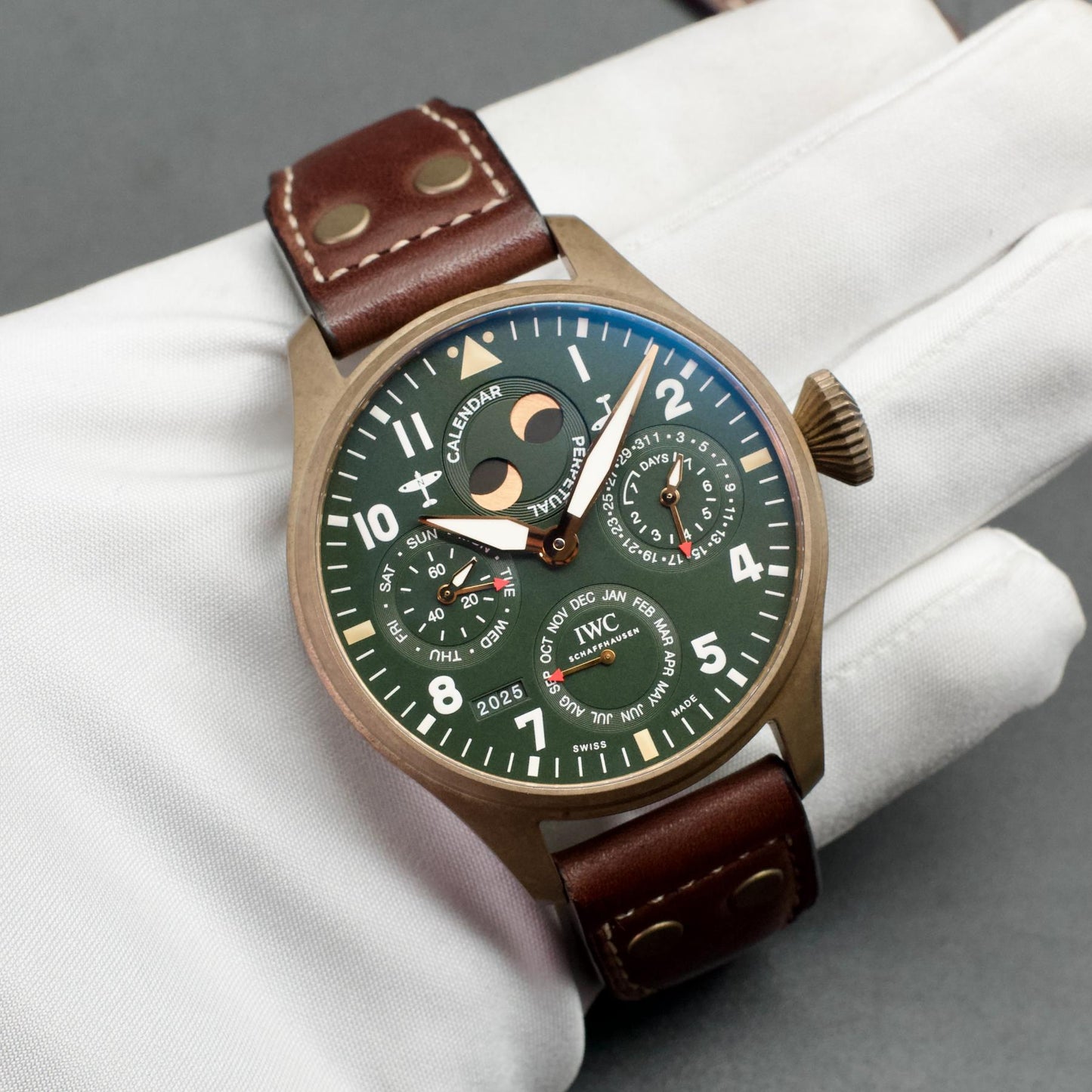 IWC Big Pilot Perpetual Calendar Spitfire Bronze 46.2mm Green IW503601