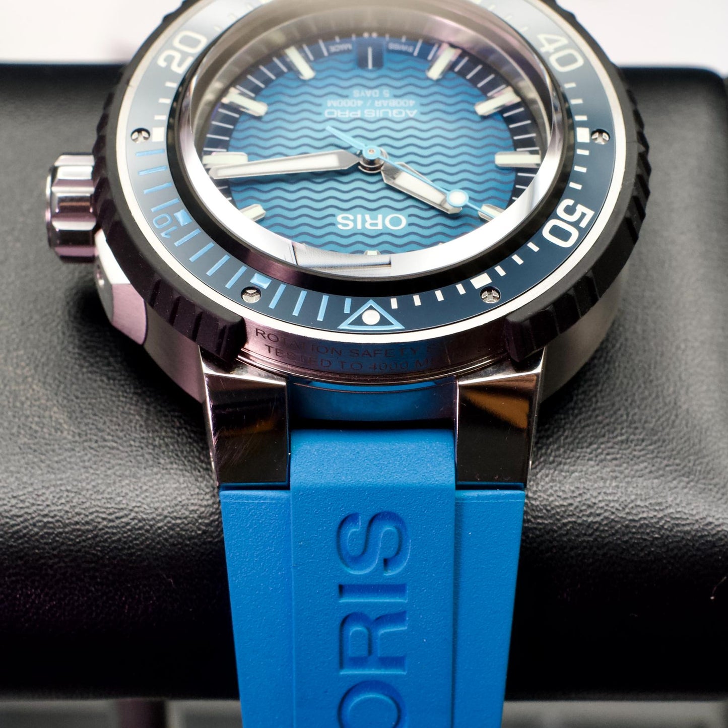Oris Aquis Pro 4000M 49.5mm Titanium Blue Dial Calibre 400 Full Set