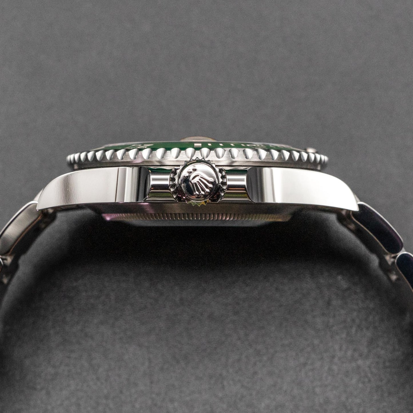 Rolex Submariner Date 126610LV 41mm Lugs