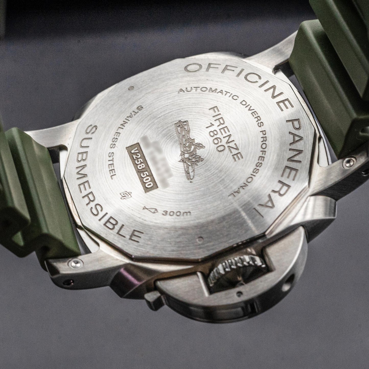 Panerai Submersible Verde Militare PAM01055 42mm Green Dial Box Papers 2020