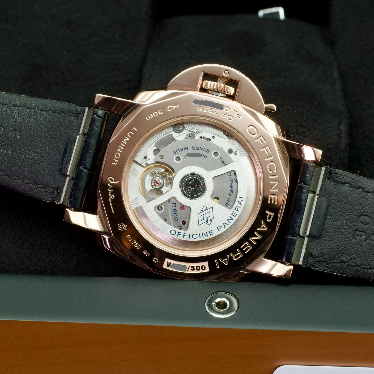PAM01041 Luminor Due Goldtech Black Dial 42mm caseback