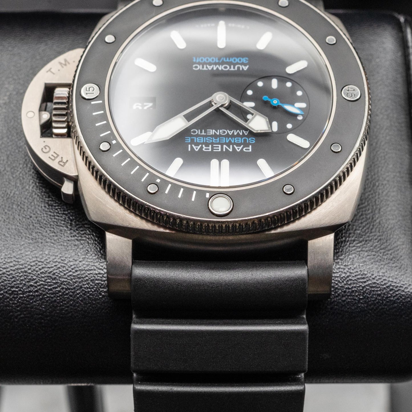 PAM01389 Luminor Submersible 1950 Amagnetic