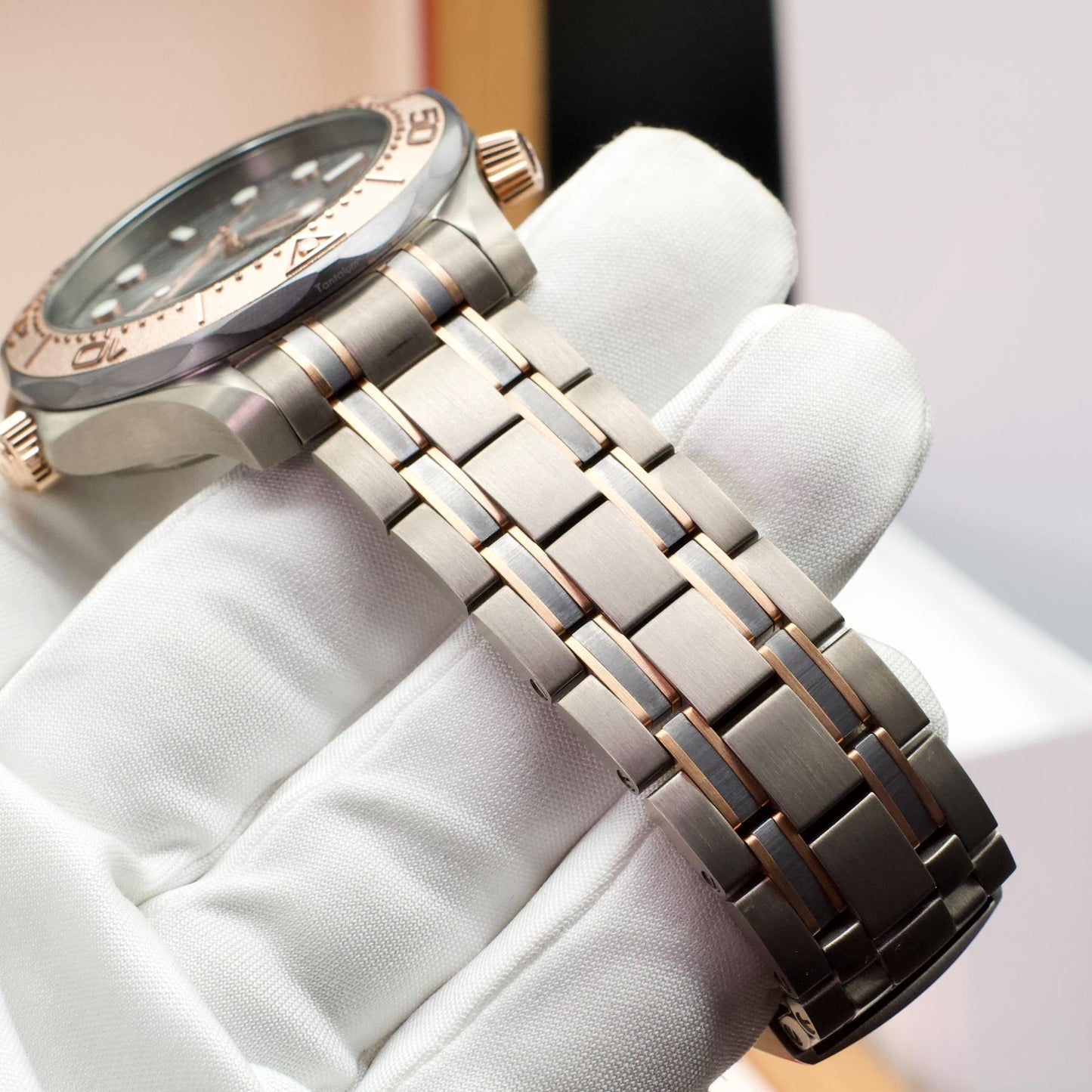 Omega Seamaster Diver 300M 25th Anniversary Limited Edition 42mm Titanium Box Papers