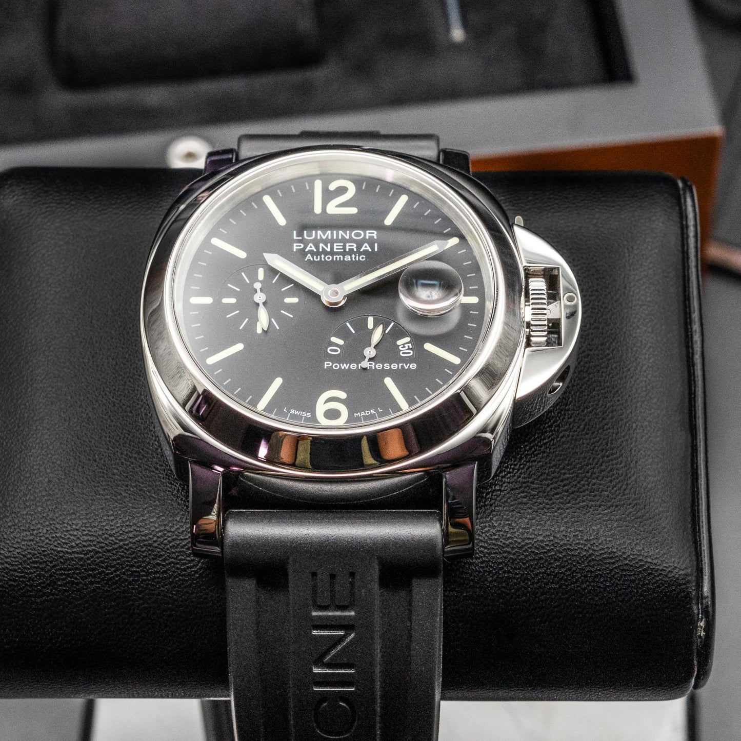 Panerai Luminor Power Reserve PAM01090 44mm Steel Black Dial Box Papers 2018