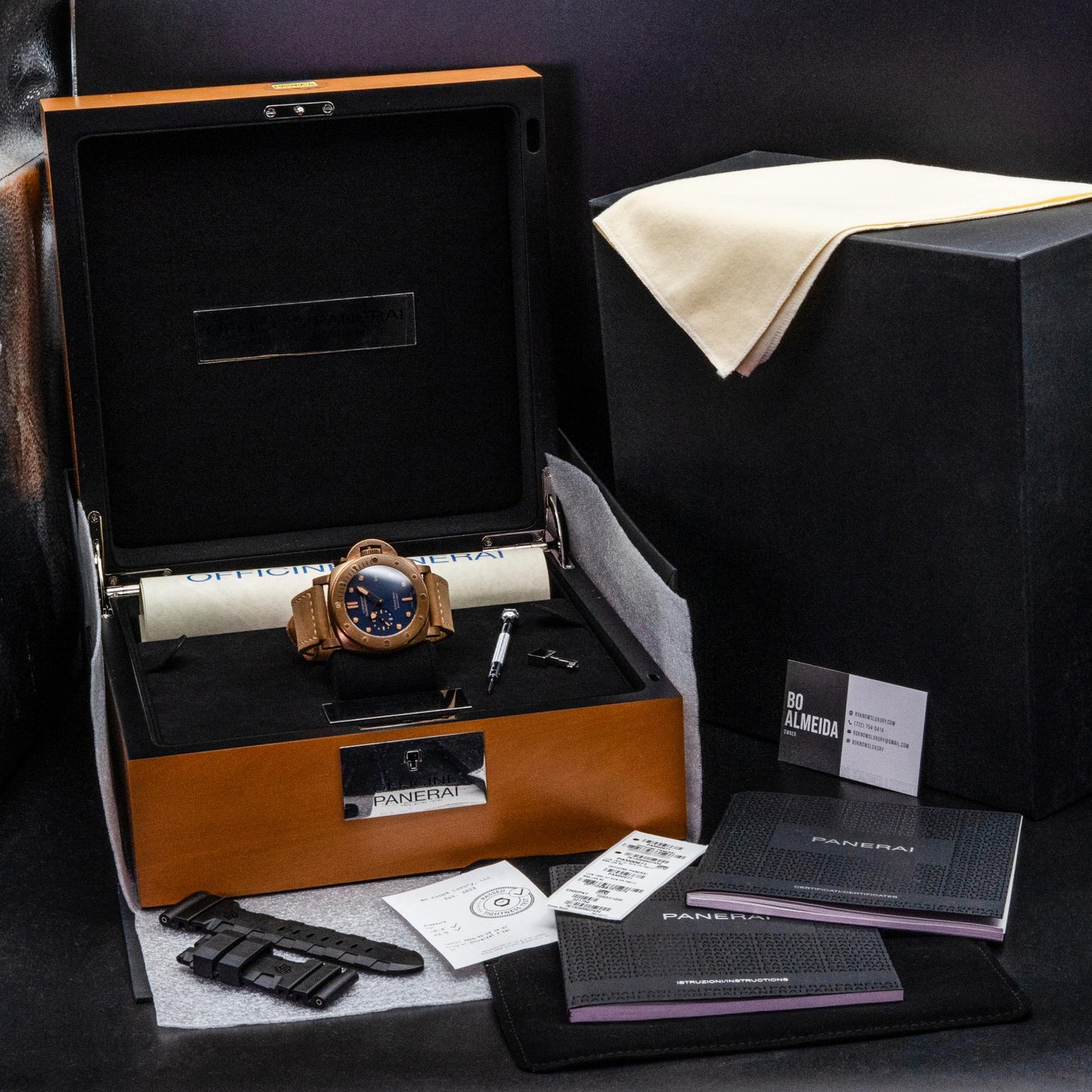 Panerai Submersible Bronzo PAM00671 47mm Blue Dial Box Papers 2018