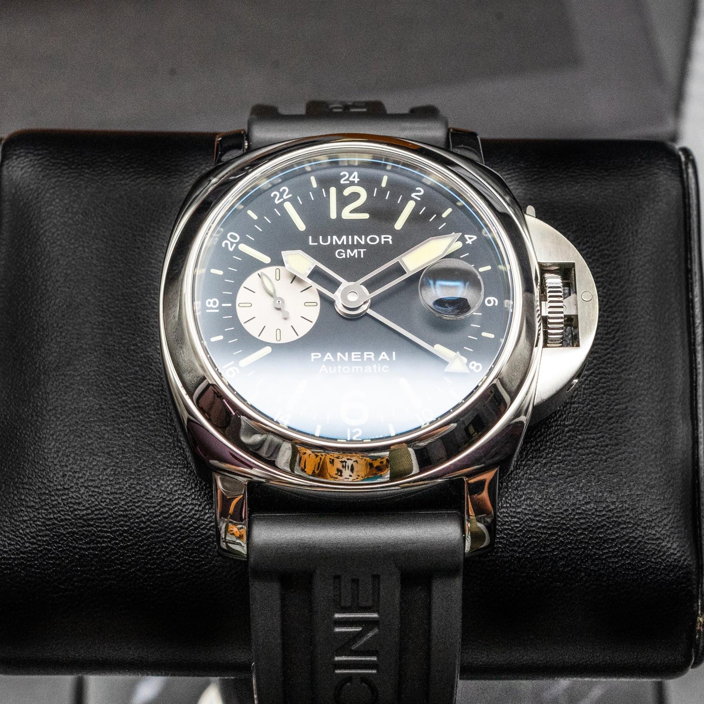 Panerai Luminor GMT PAM00088 44mm Black Dial Stainless Steel Box Papers 2014
