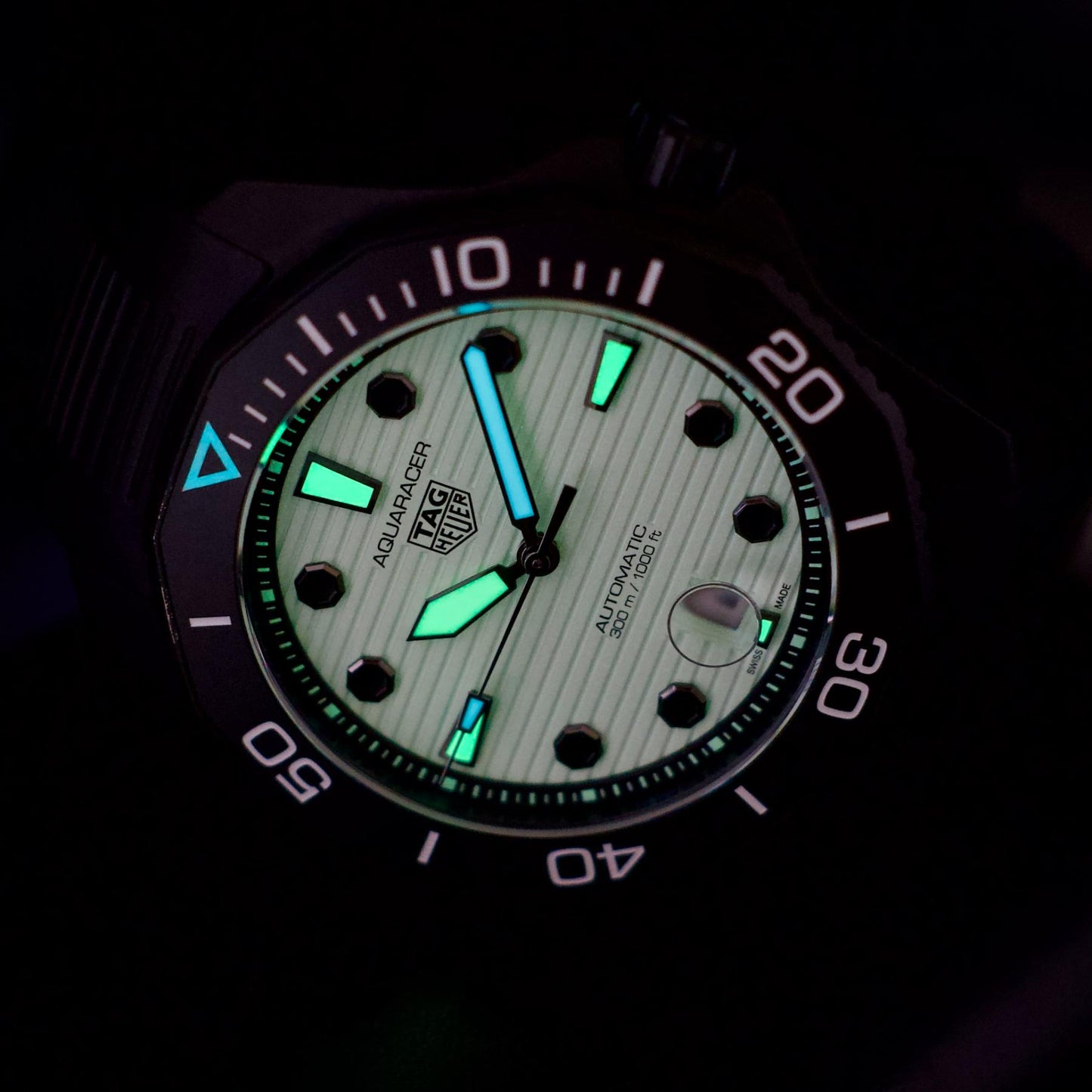 TAG Heuer Aquaracer WBP201D Nightdiver 43mm Black DLC White Dial 2022