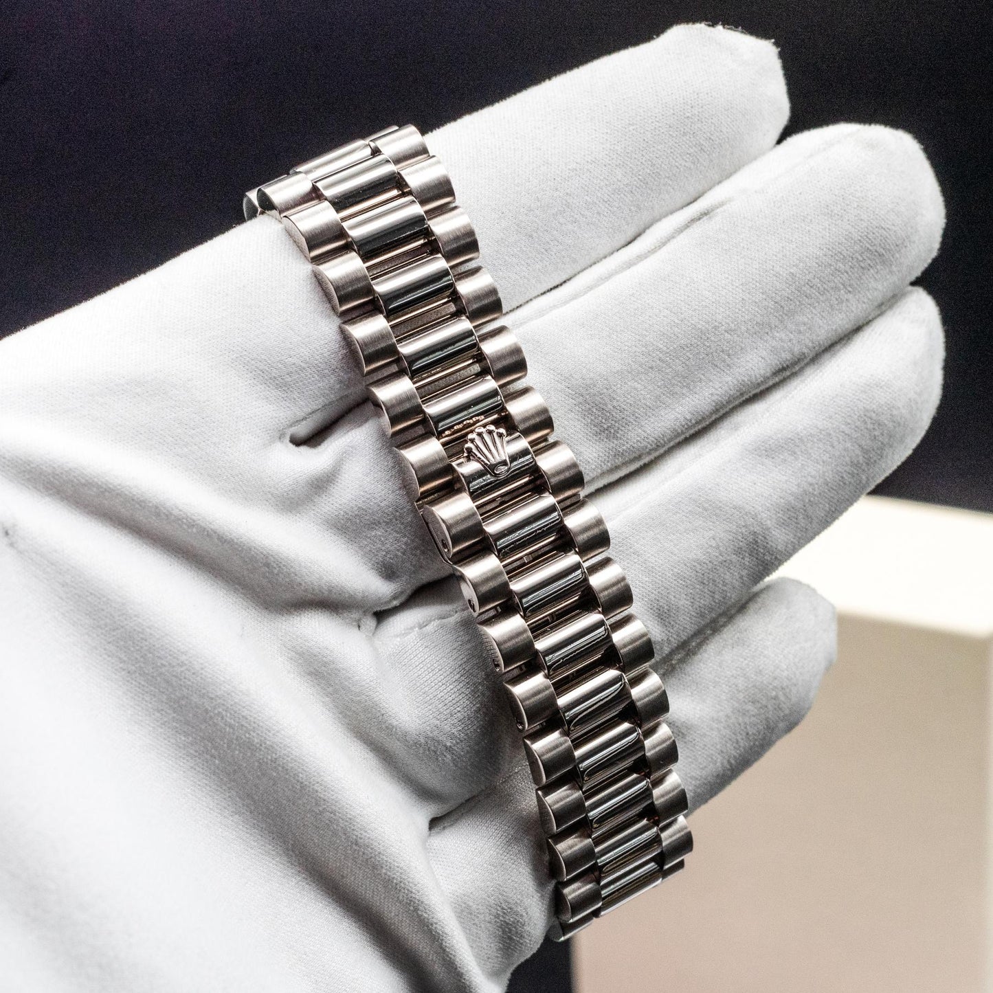 Rolex President Day-Date 118239 36mm White Gold Silver Dial SERVICED